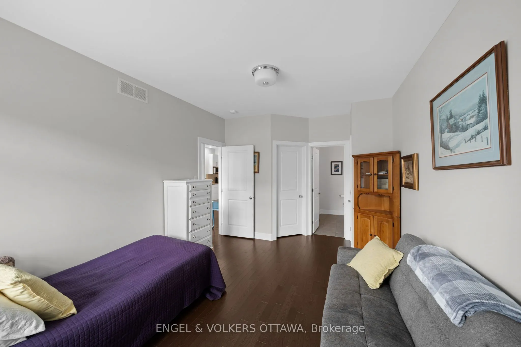 538 Silverbell Crescent