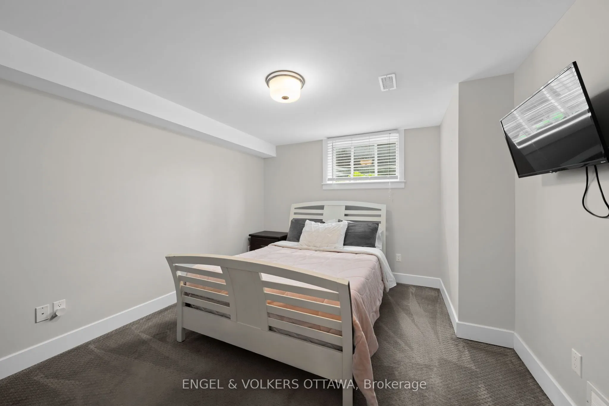 538 Silverbell Crescent