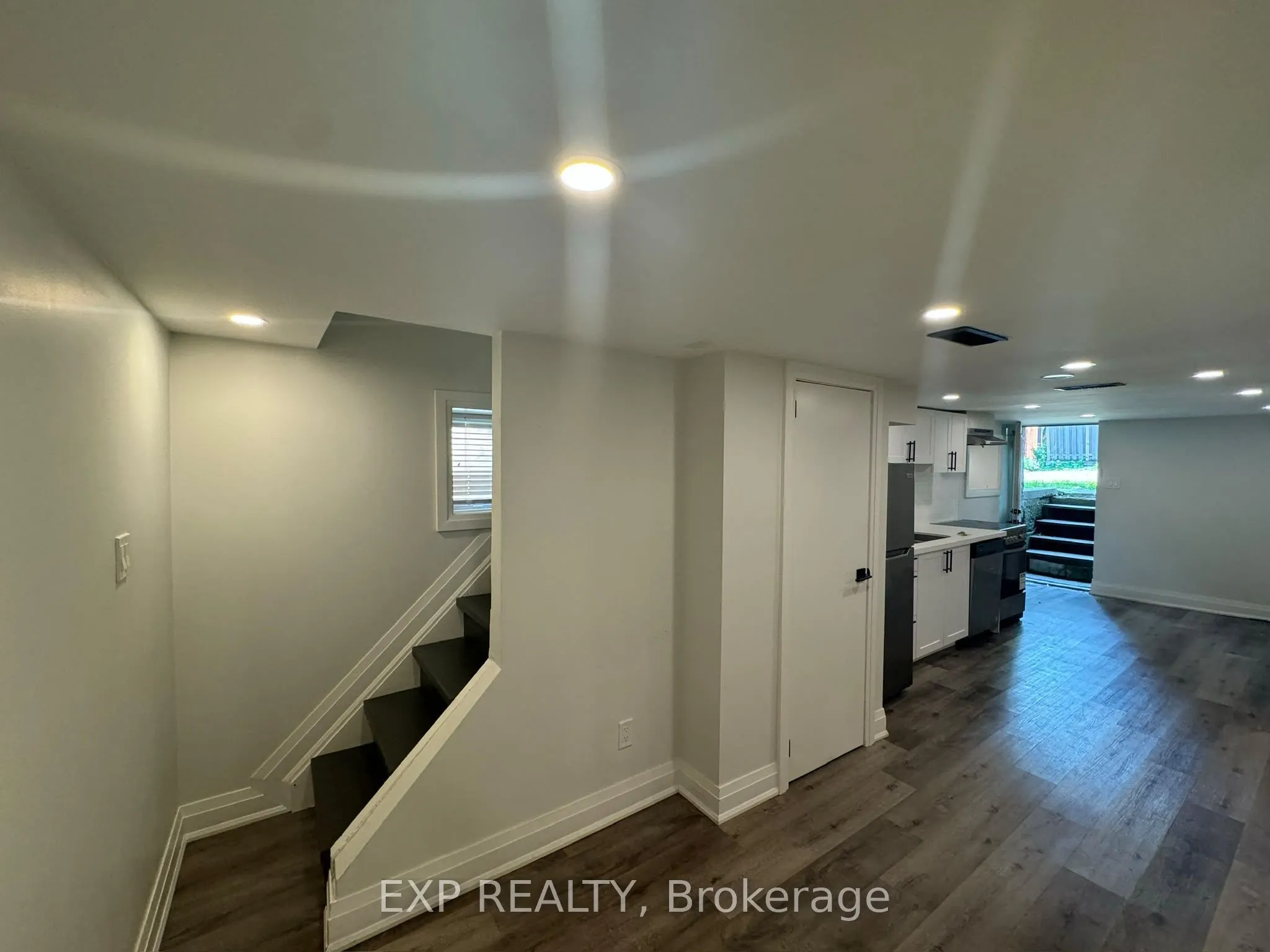 58 Arthur Avenue N