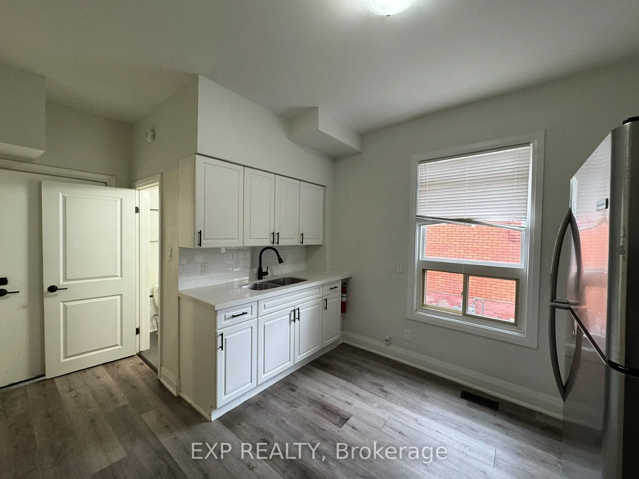 58 Arthur Avenue N
