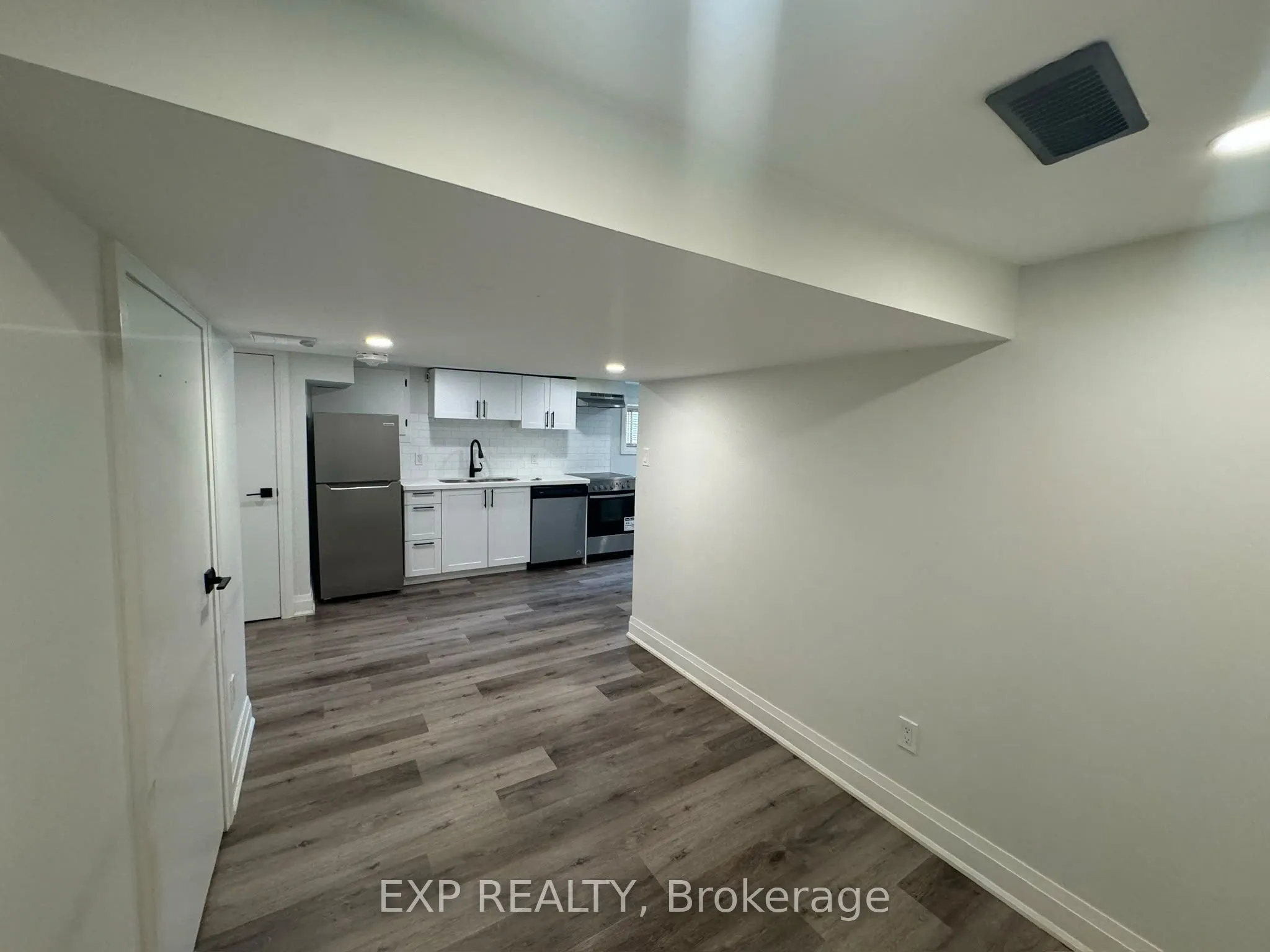 58 Arthur Avenue N