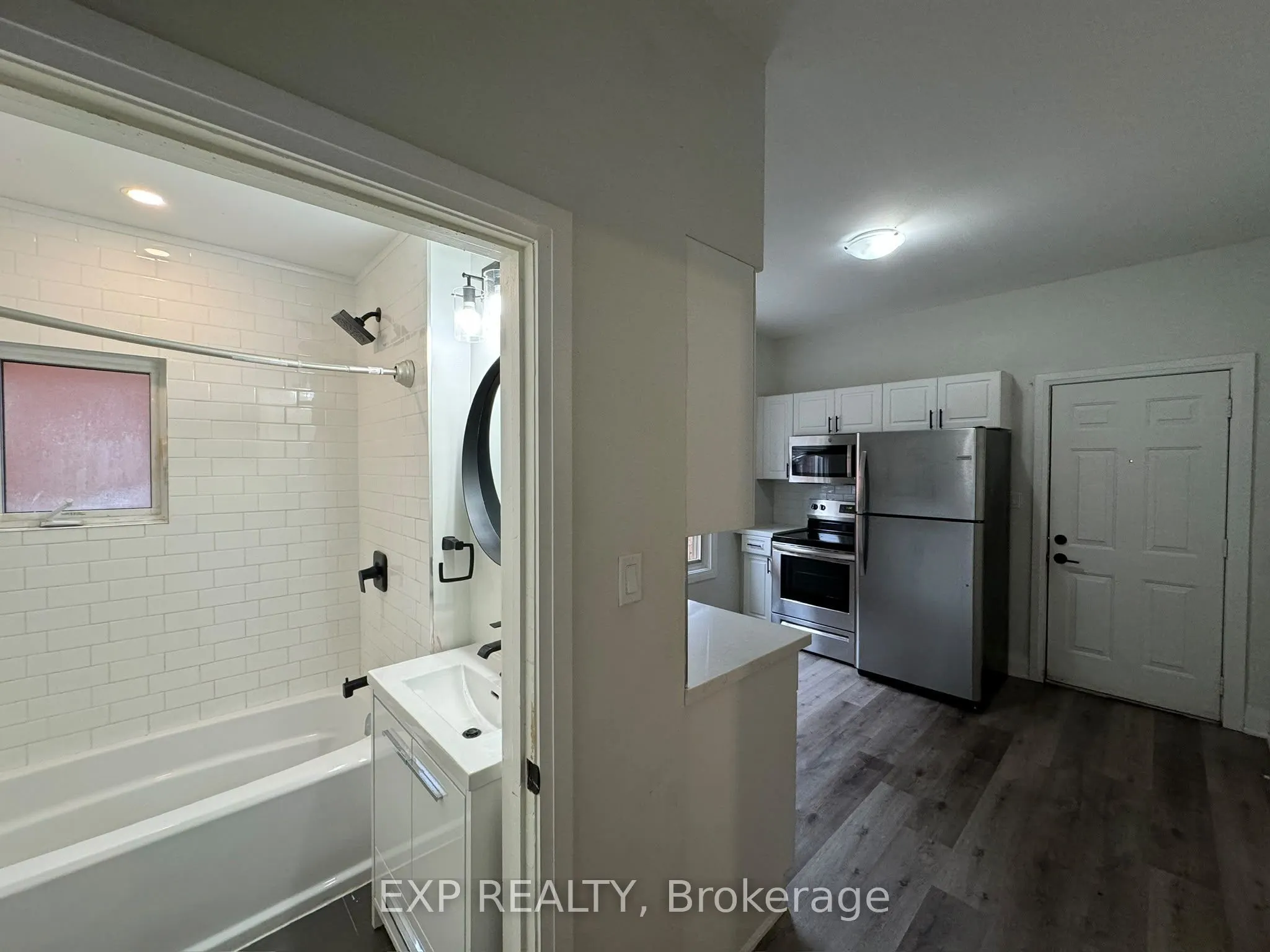 58 Arthur Avenue N
