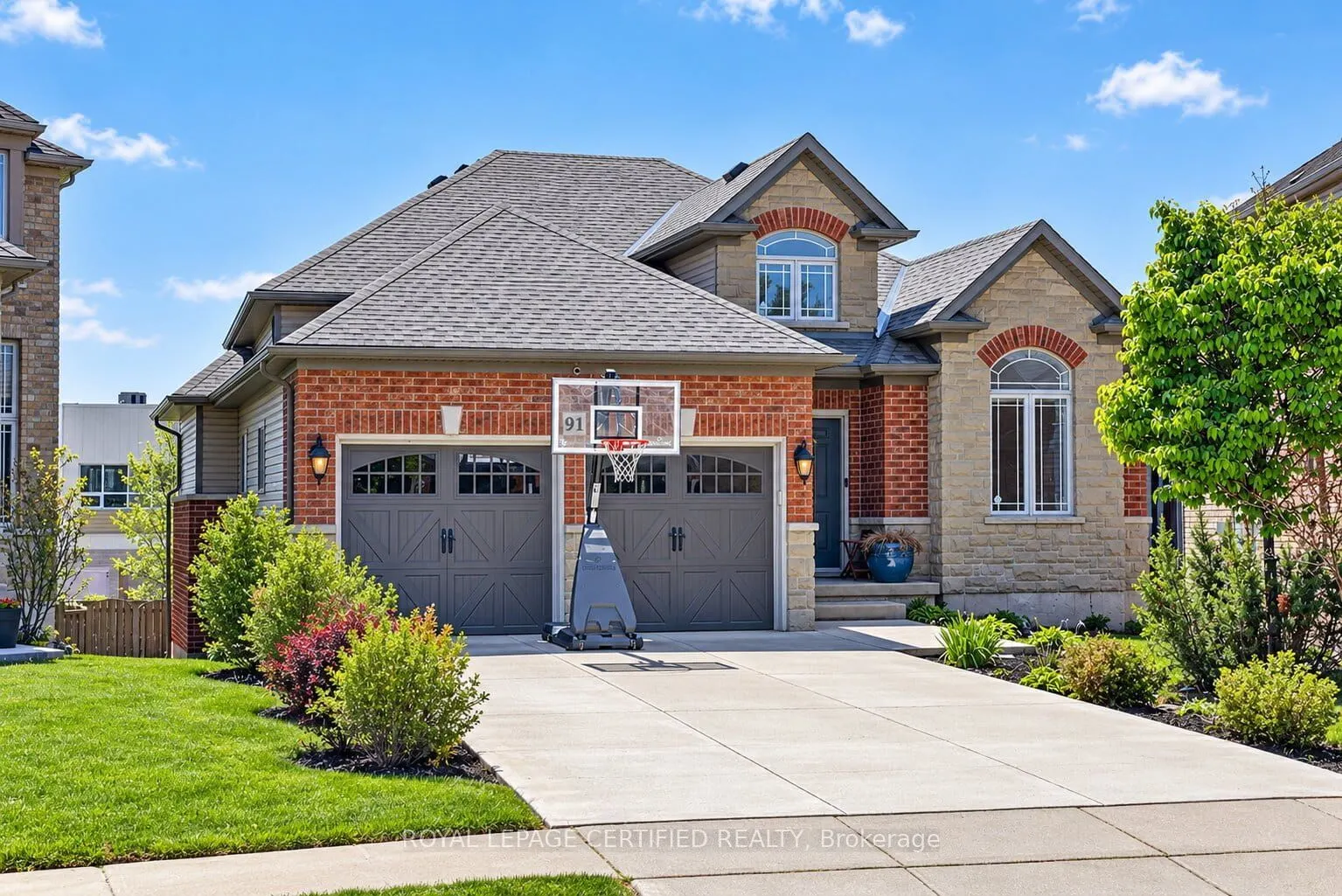 91 Candlewood Drive