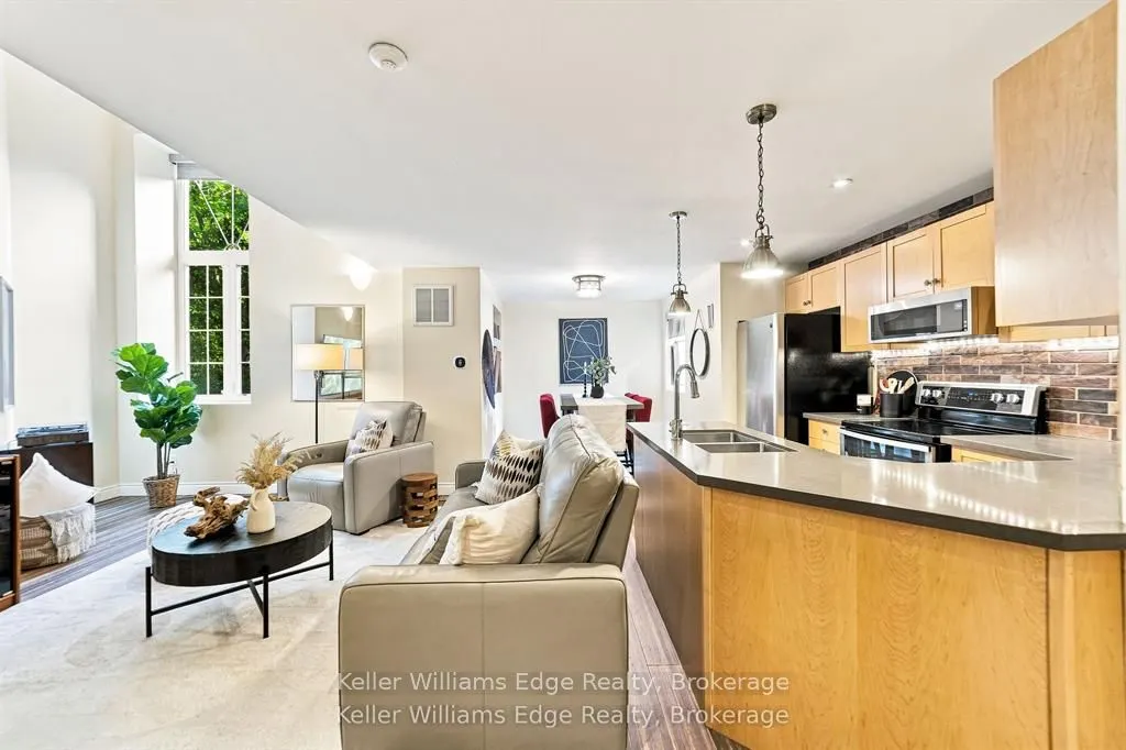 73 Garfield Avenue S #1D