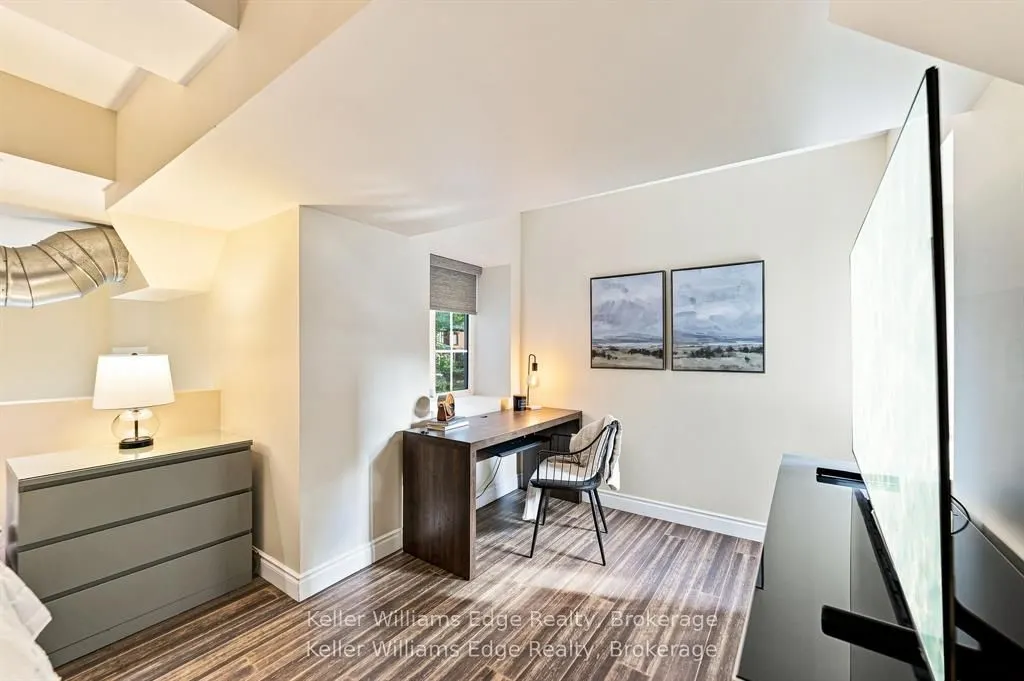 73 Garfield Avenue S #1D