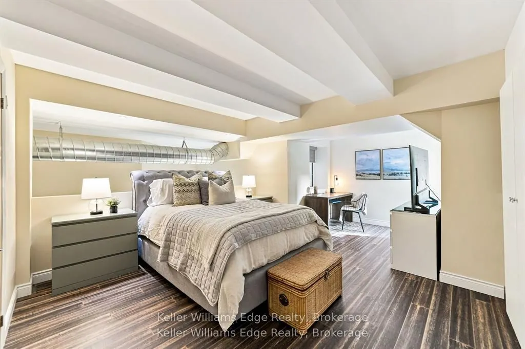 73 Garfield Avenue S #1D