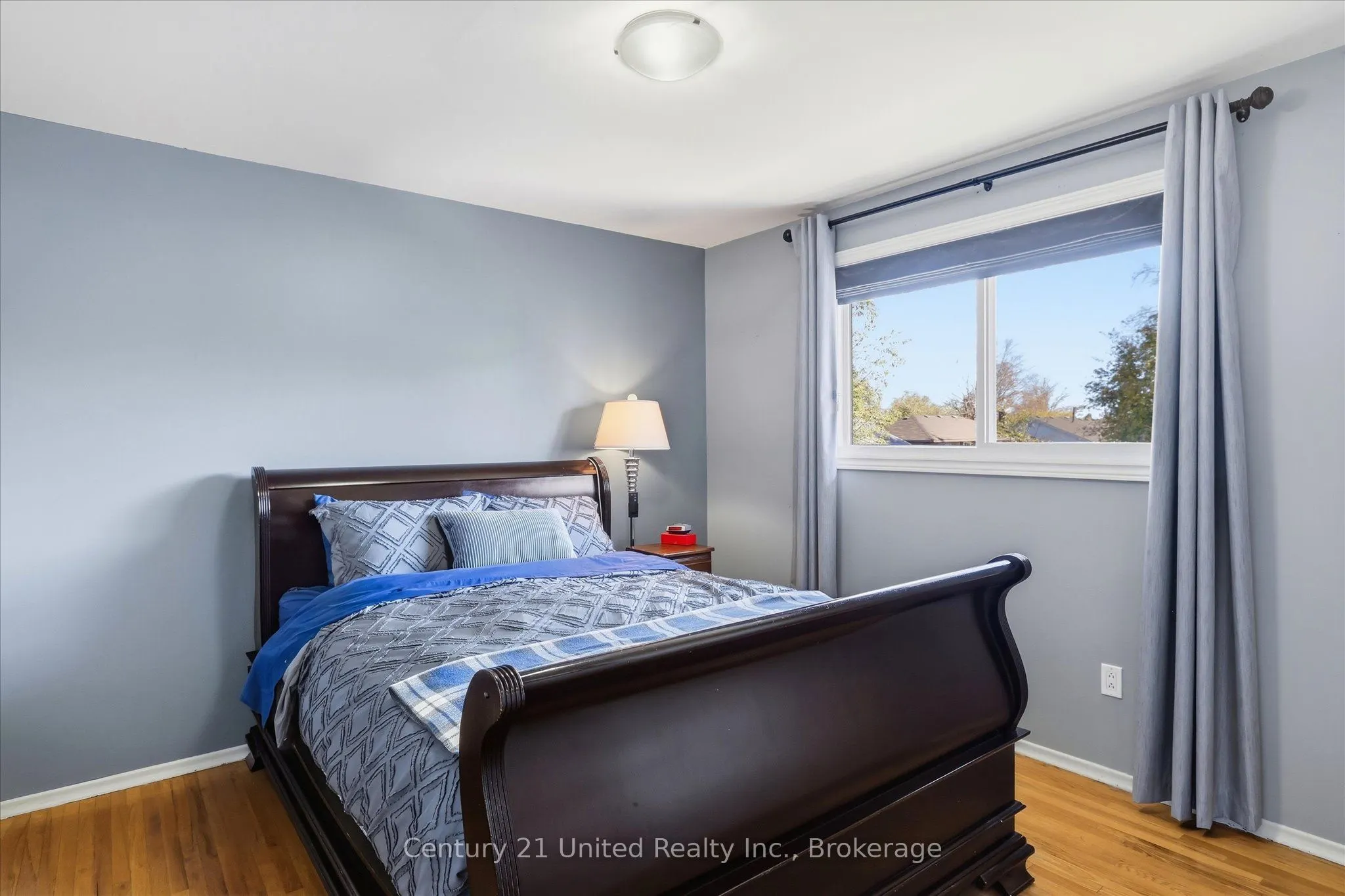 898 Sydenham Road