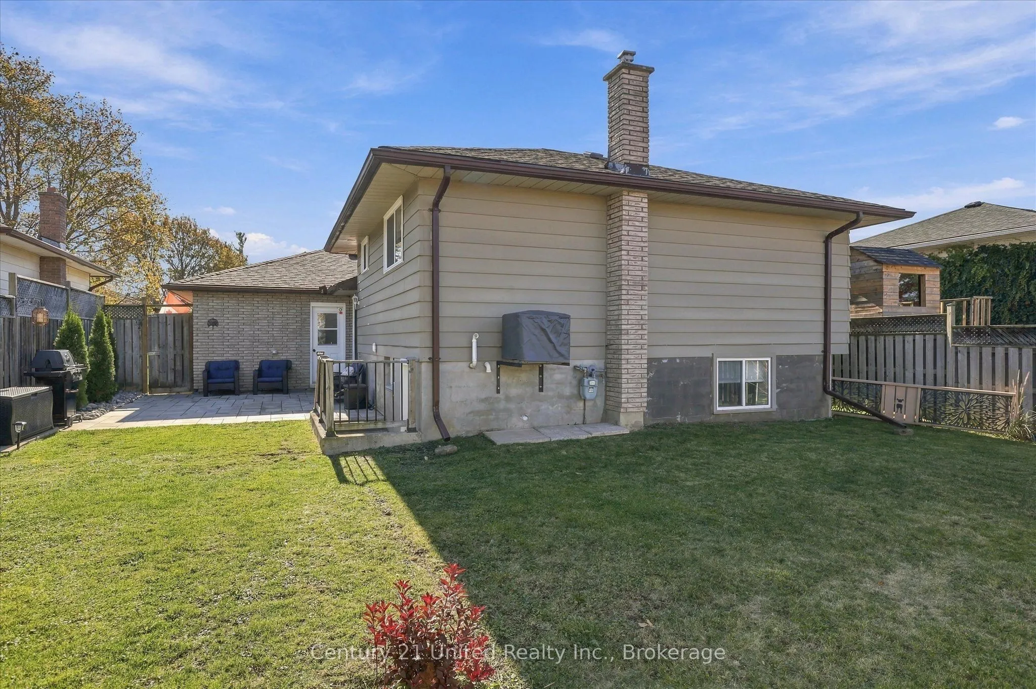 898 Sydenham Road