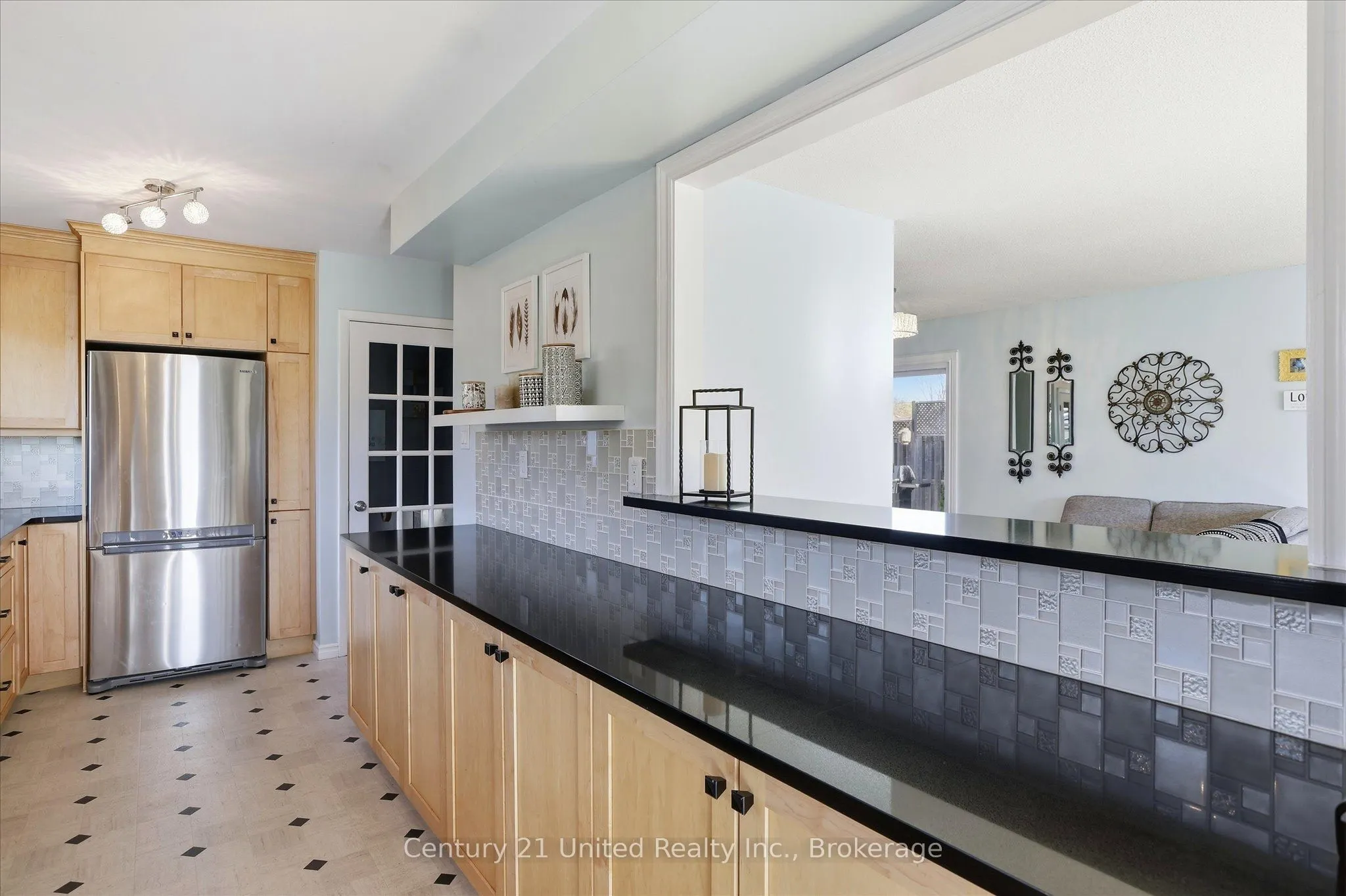 898 Sydenham Road