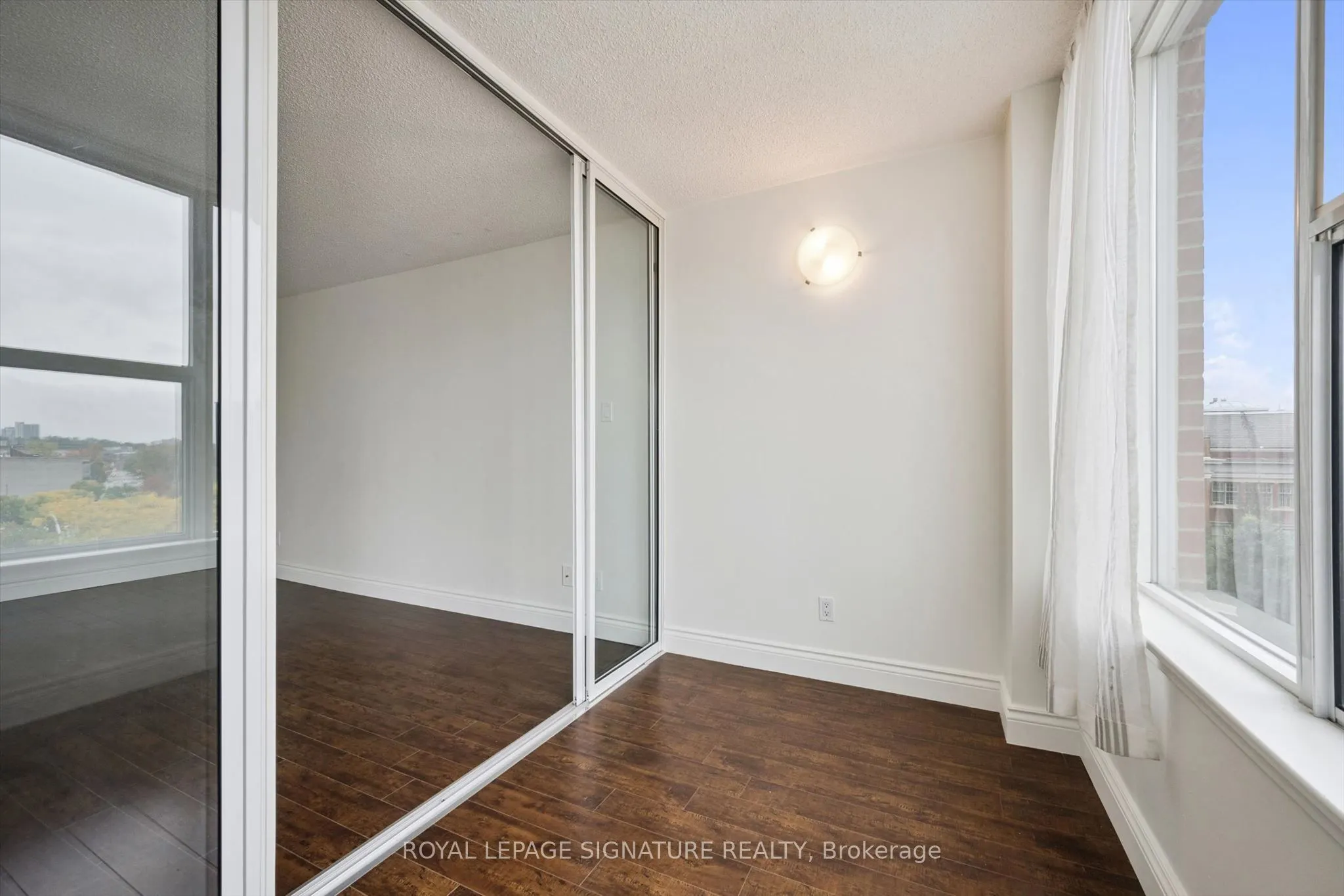 150 Queen Street S #401