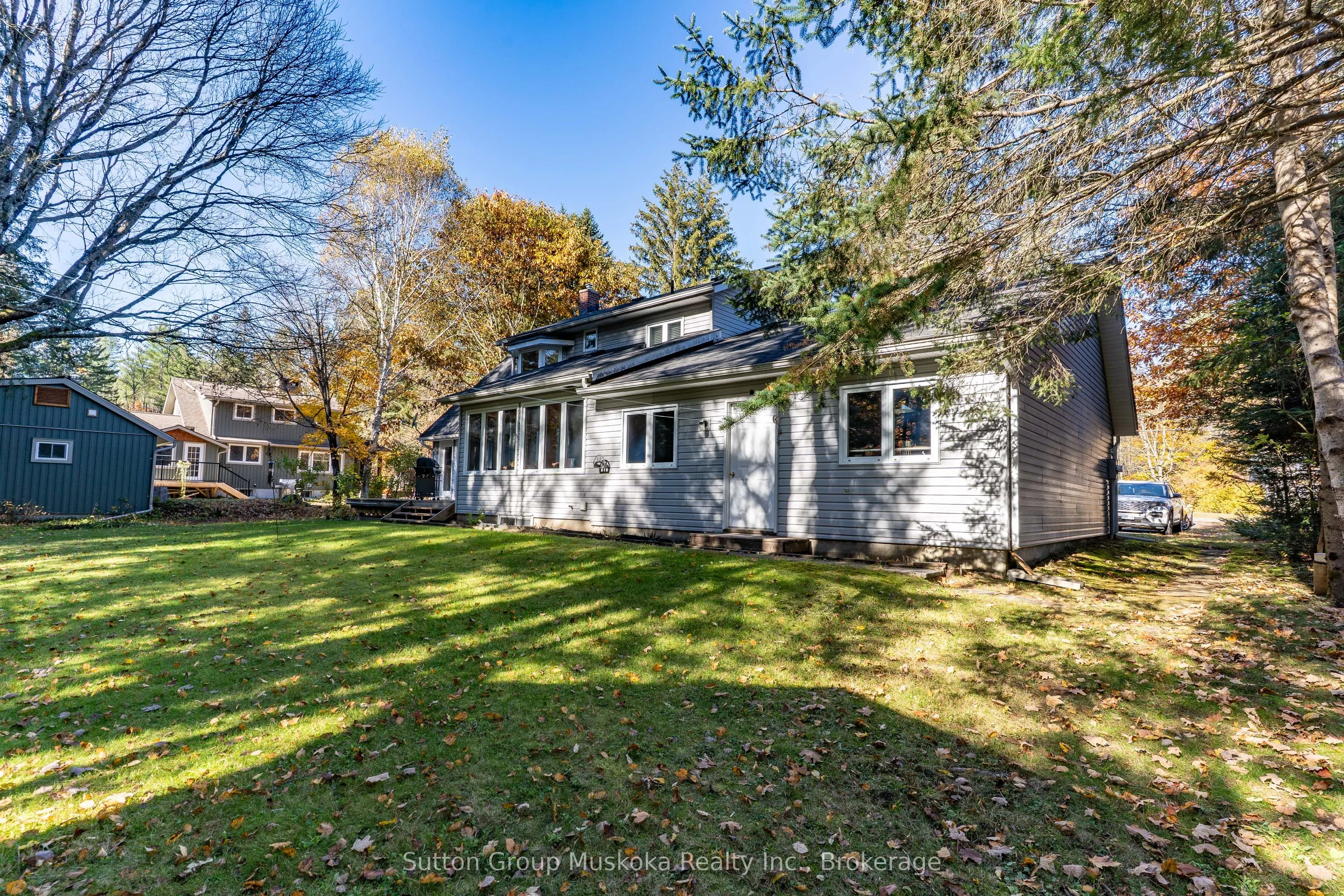 451 Muskoka Rd #10 Road