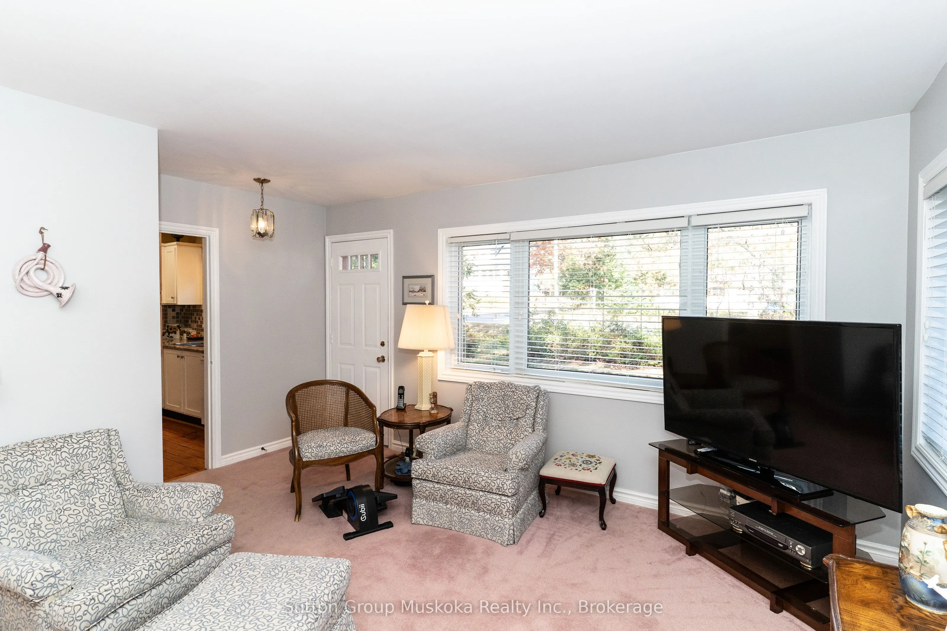 451 Muskoka Rd #10 Road
