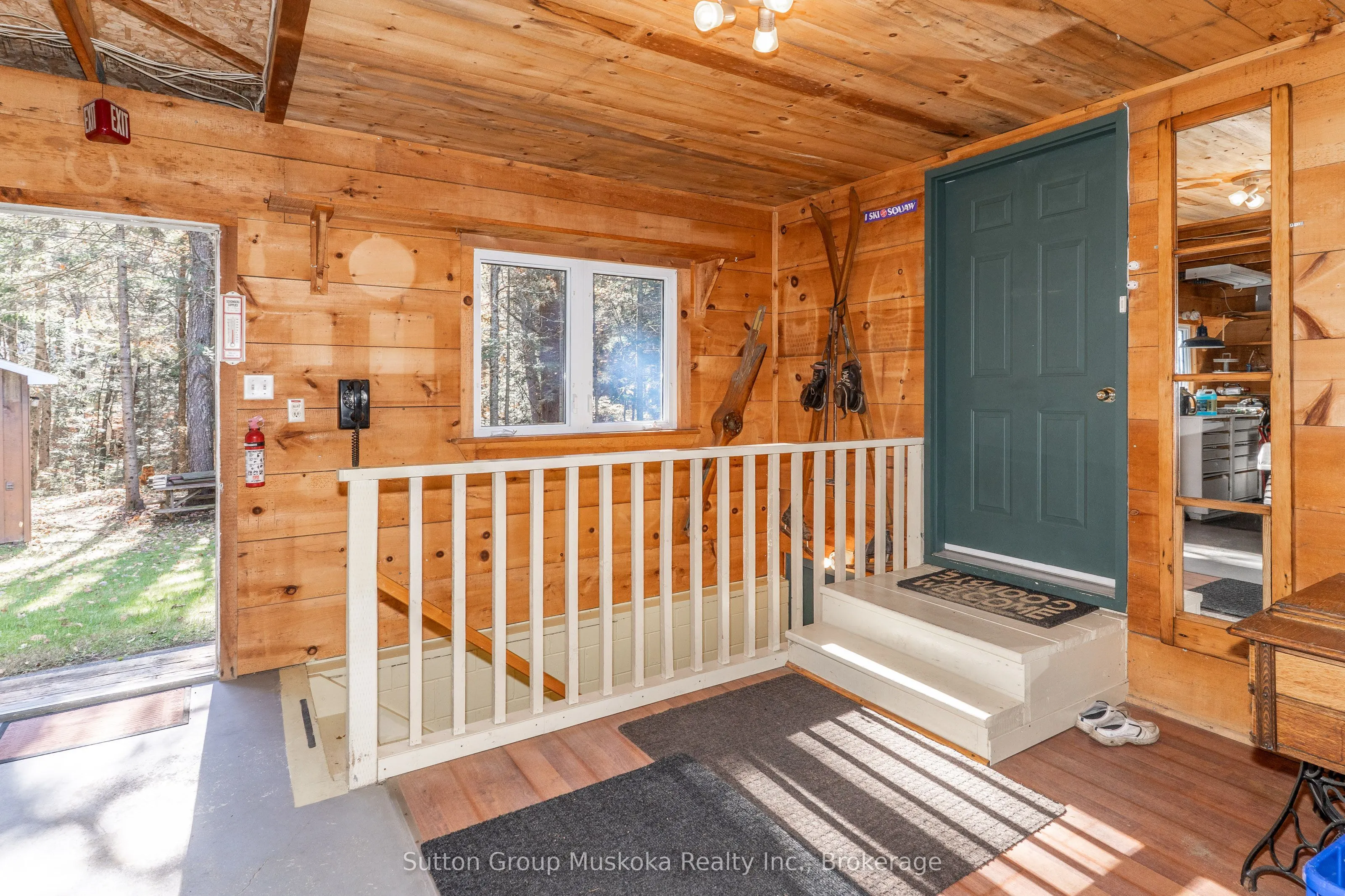 451 Muskoka Rd #10 Road