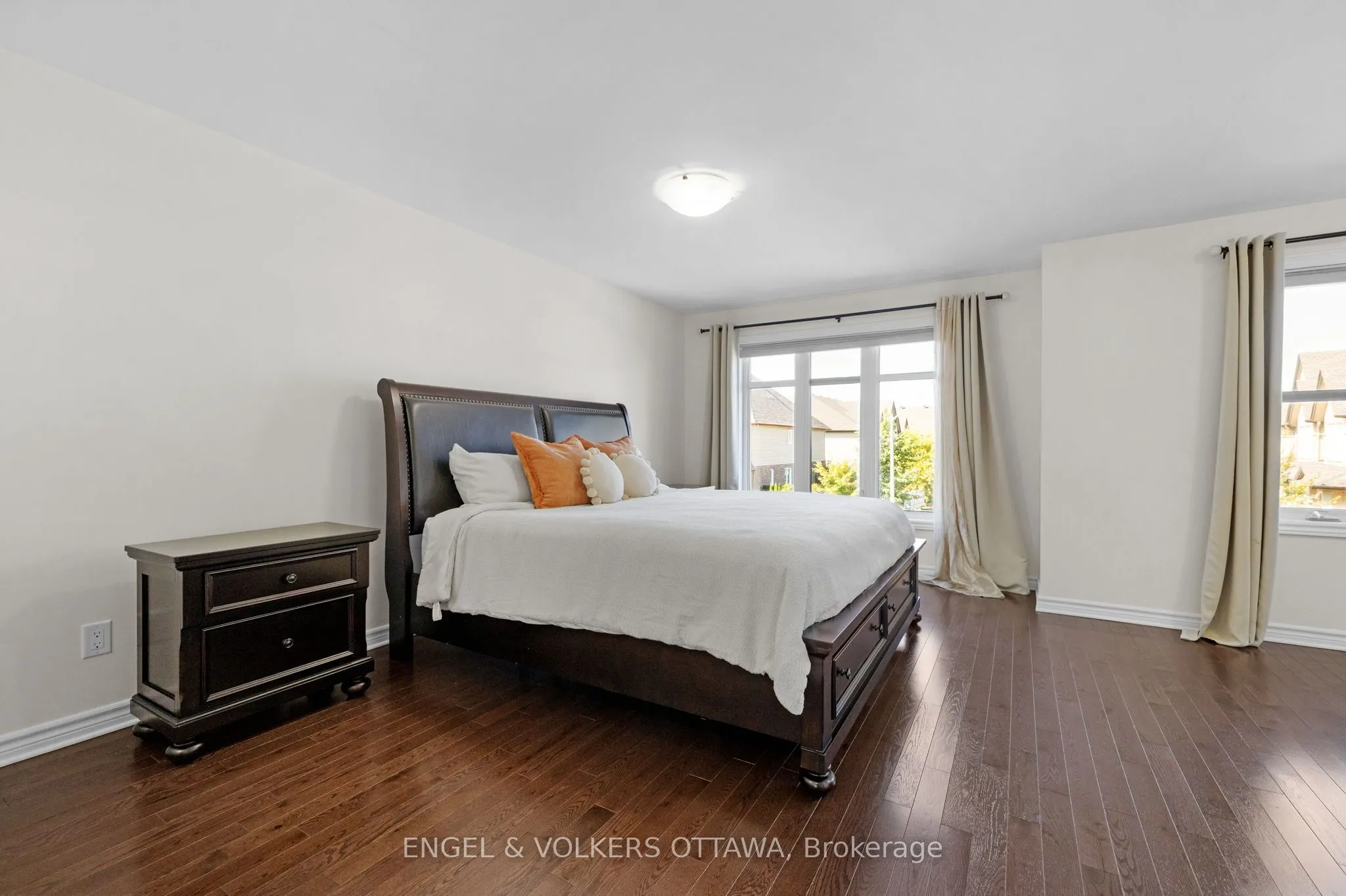 280 Wood Acres Grove