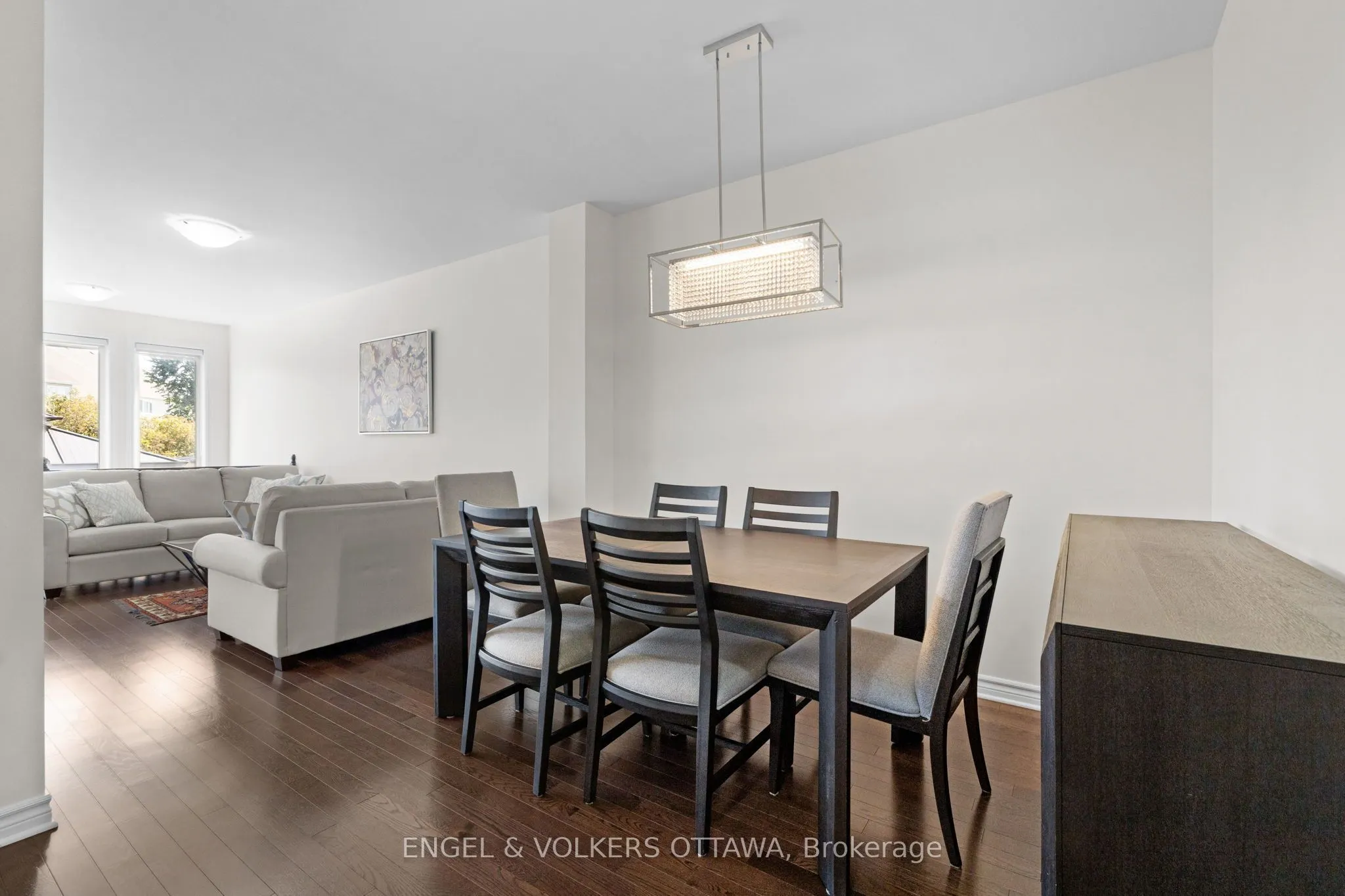 280 Wood Acres Grove