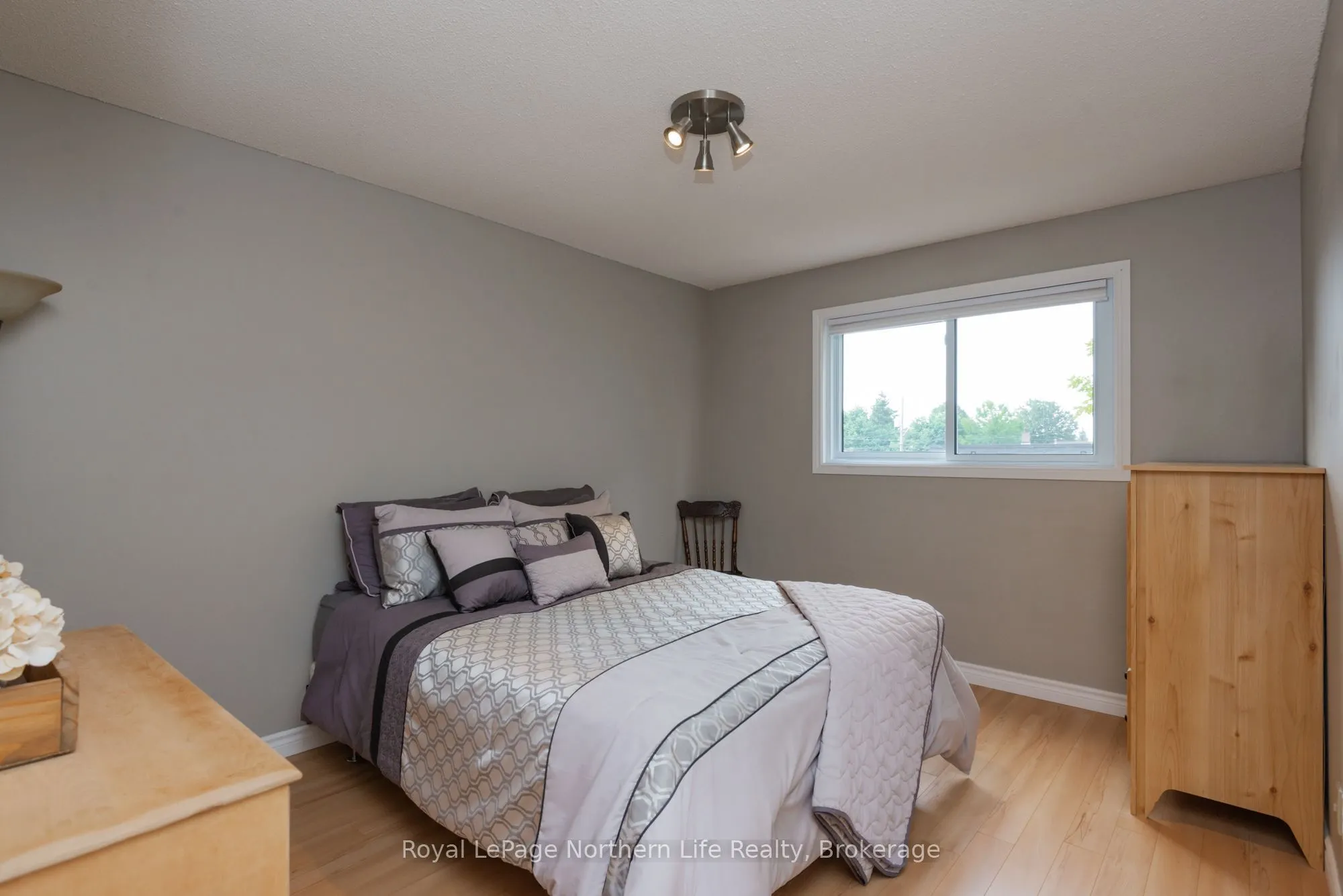 637 Tackaberry Drive
