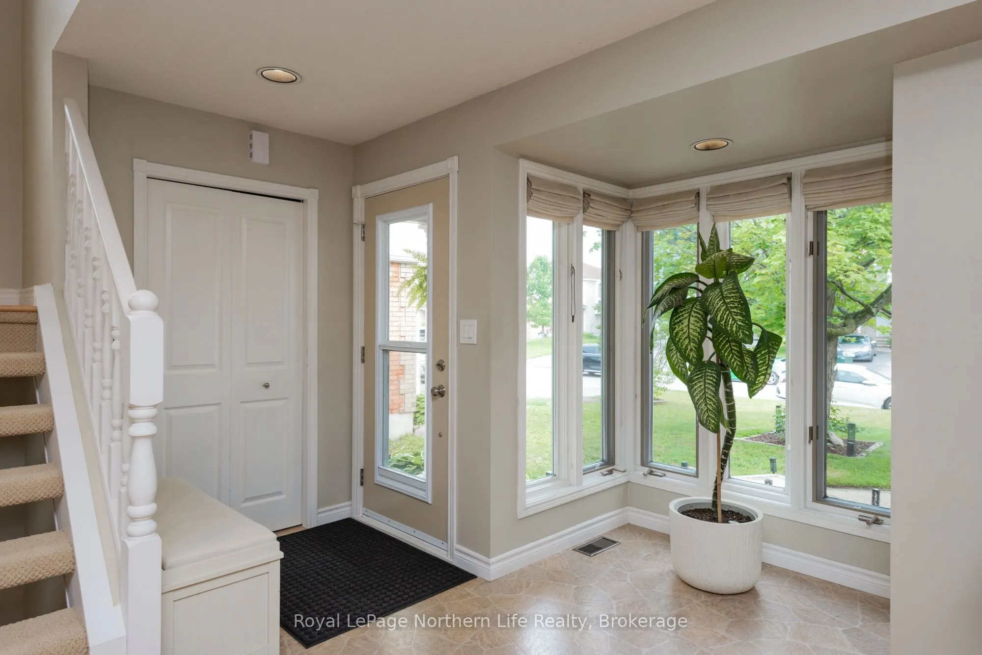 637 Tackaberry Drive