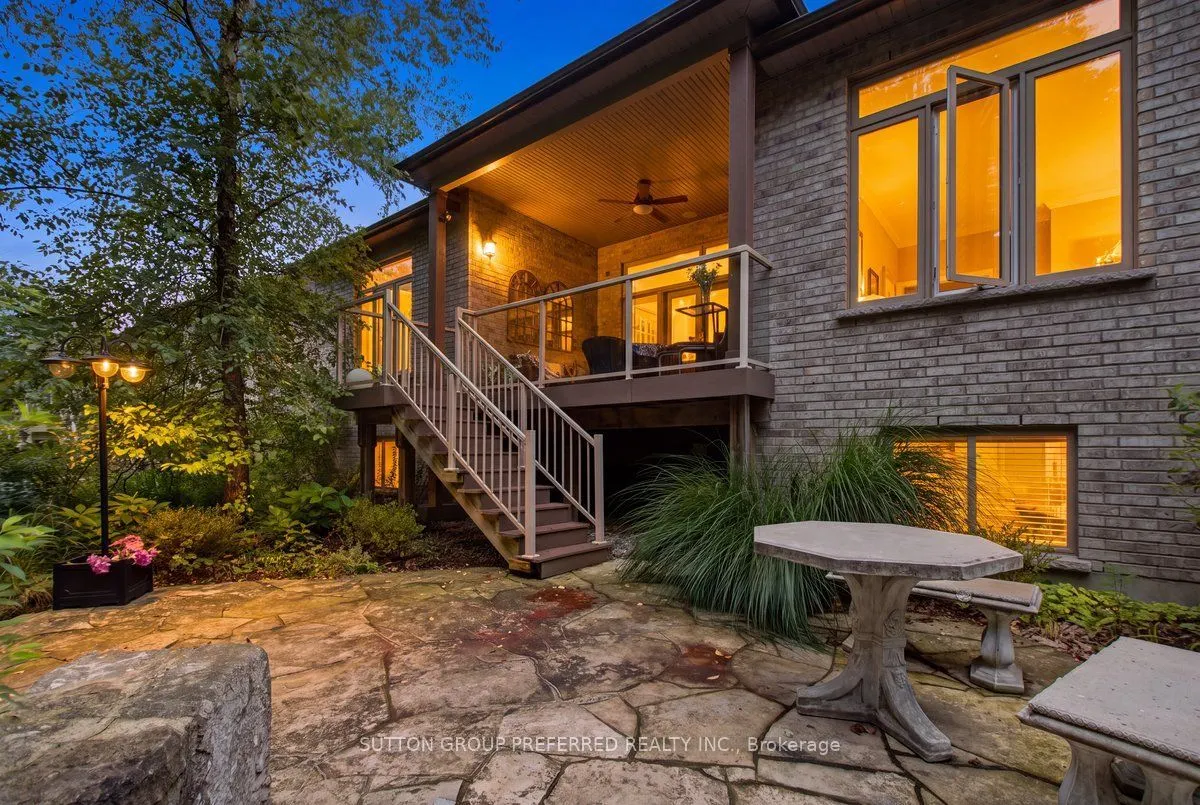 725 Eagletrace Drive #63