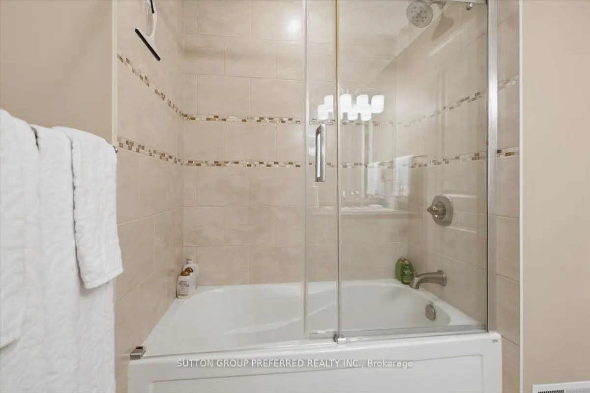 725 Eagletrace Drive #63
