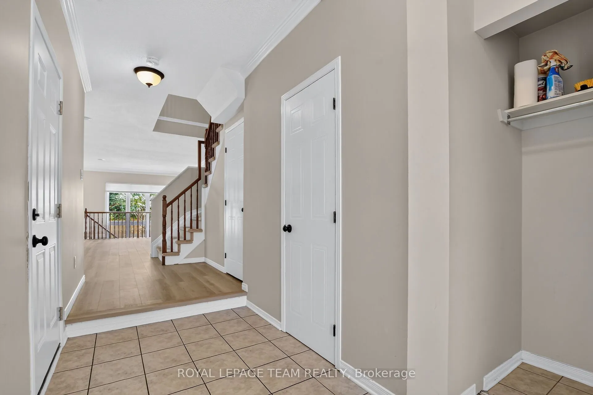3 Chantilly Gate