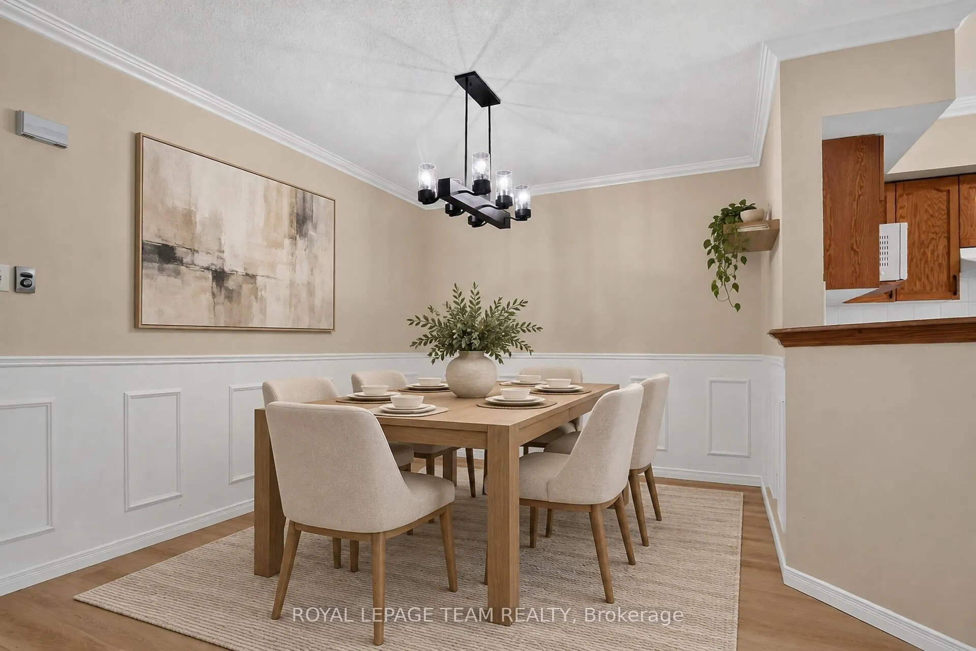 3 Chantilly Gate