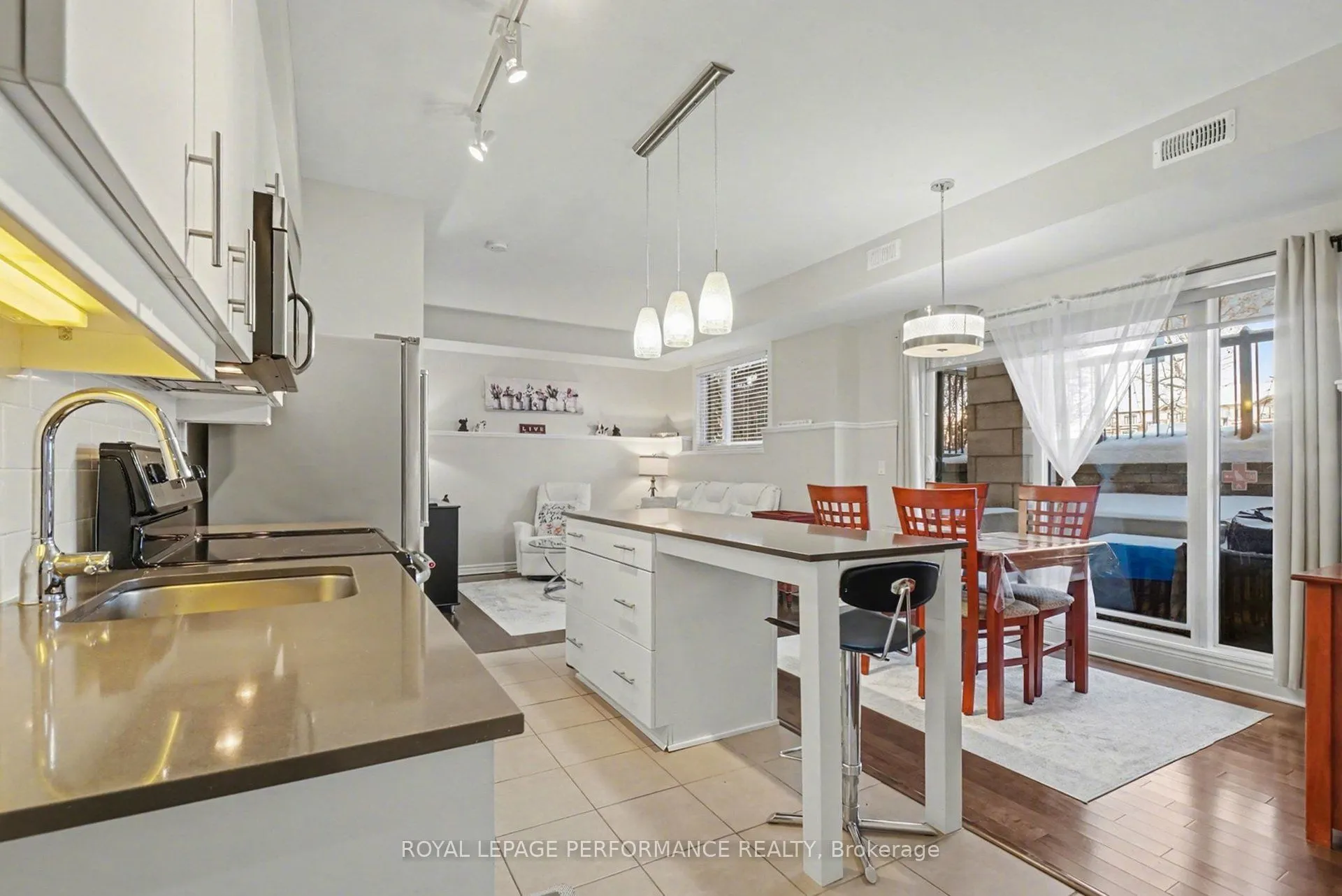 655 Beauparc Private #101