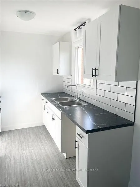 69 Hagey Avenue #2