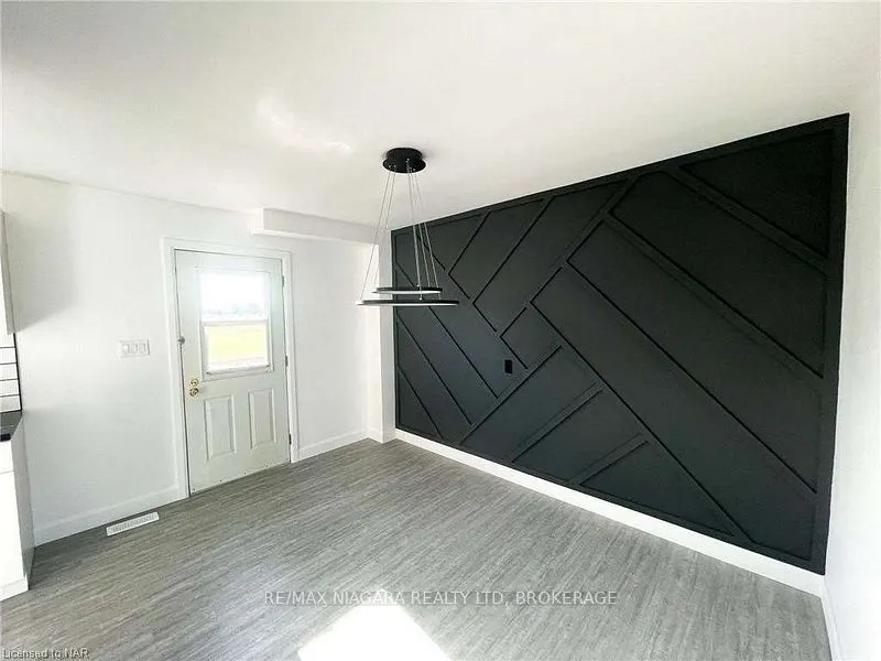 69 Hagey Avenue #2