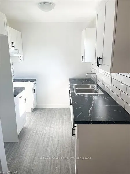 69 Hagey Avenue #2