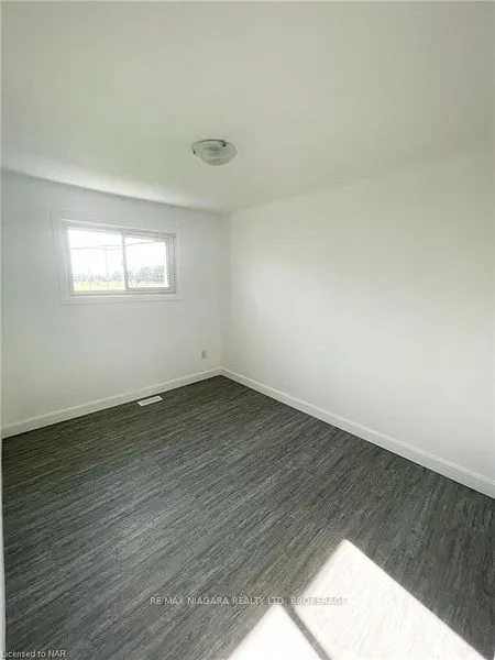 69 Hagey Avenue #2