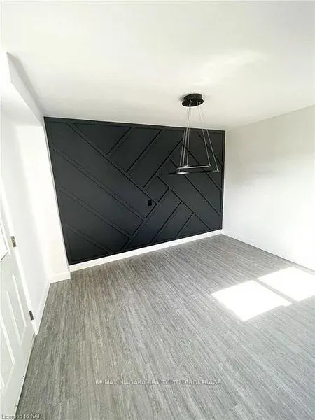 69 Hagey Avenue #2