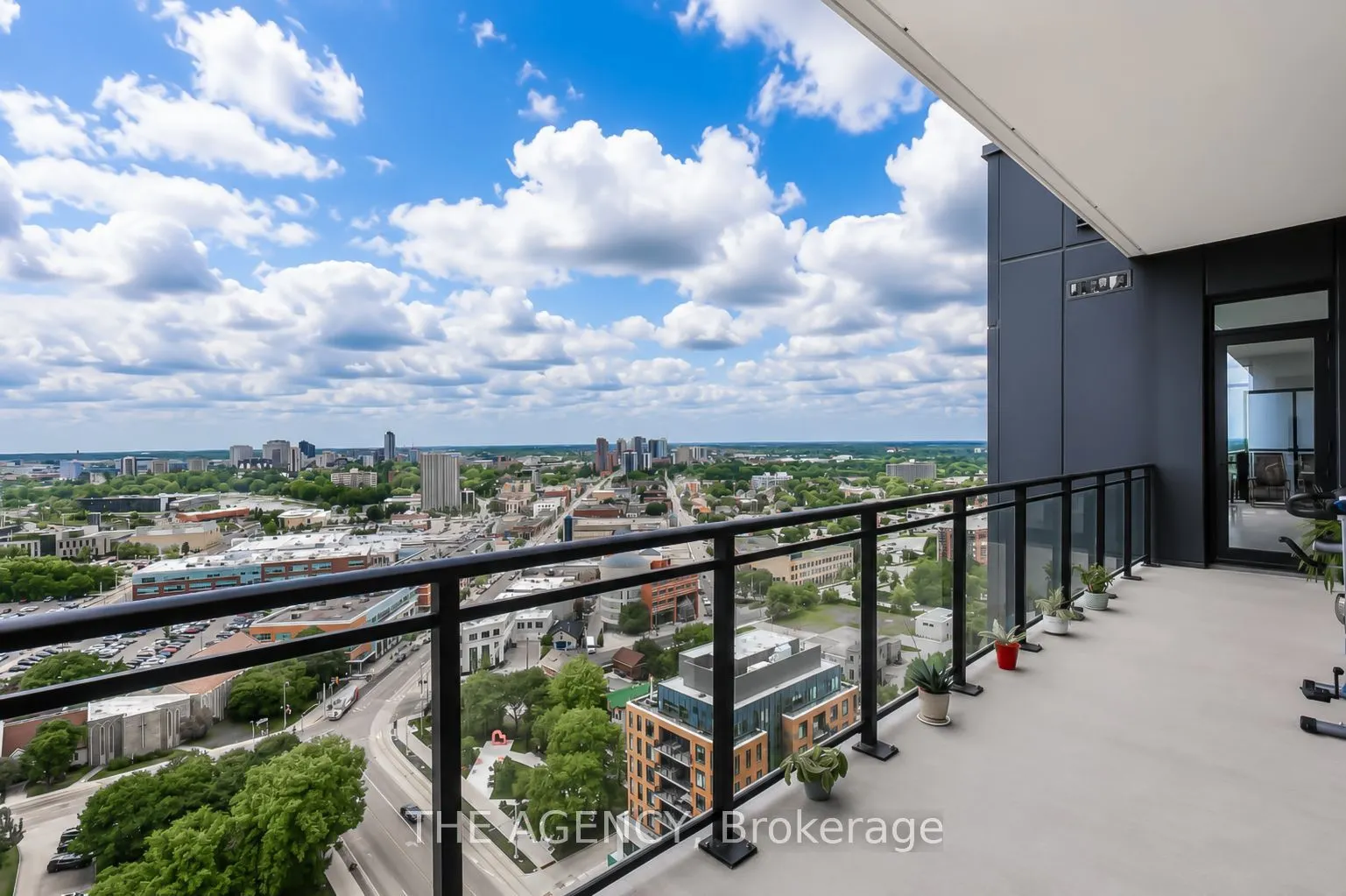 181 King Street S #1907
