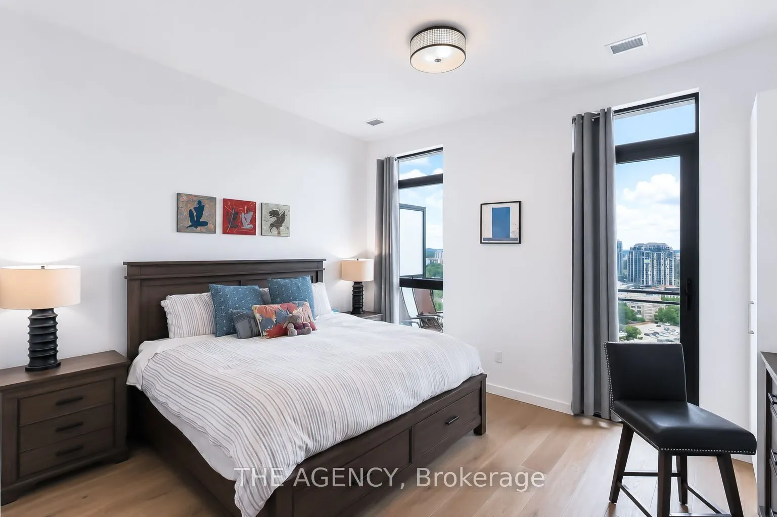 181 King Street S #1907