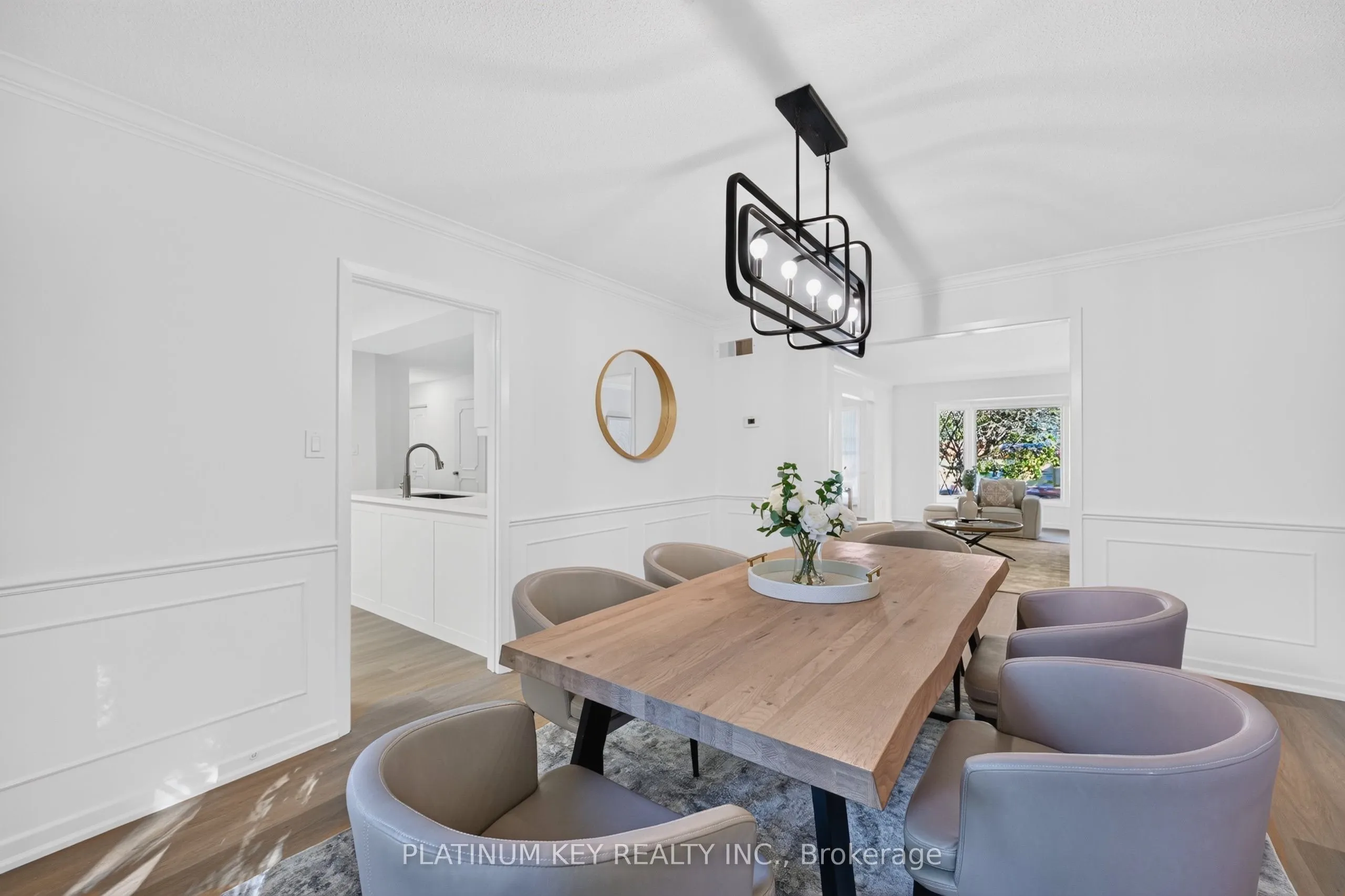 723 Cranbrook Road