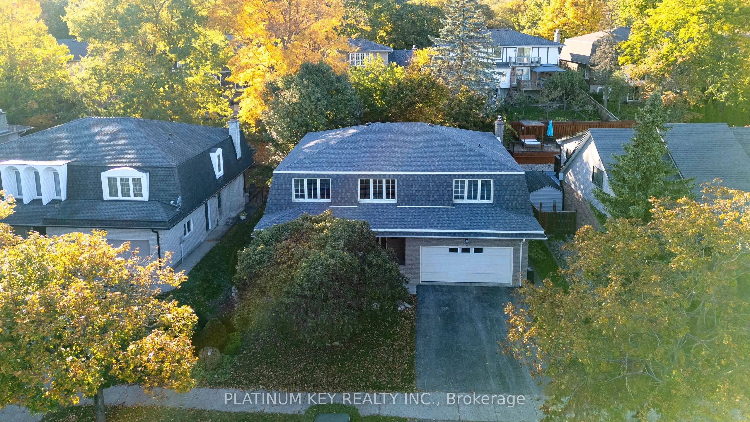 723 Cranbrook Road
