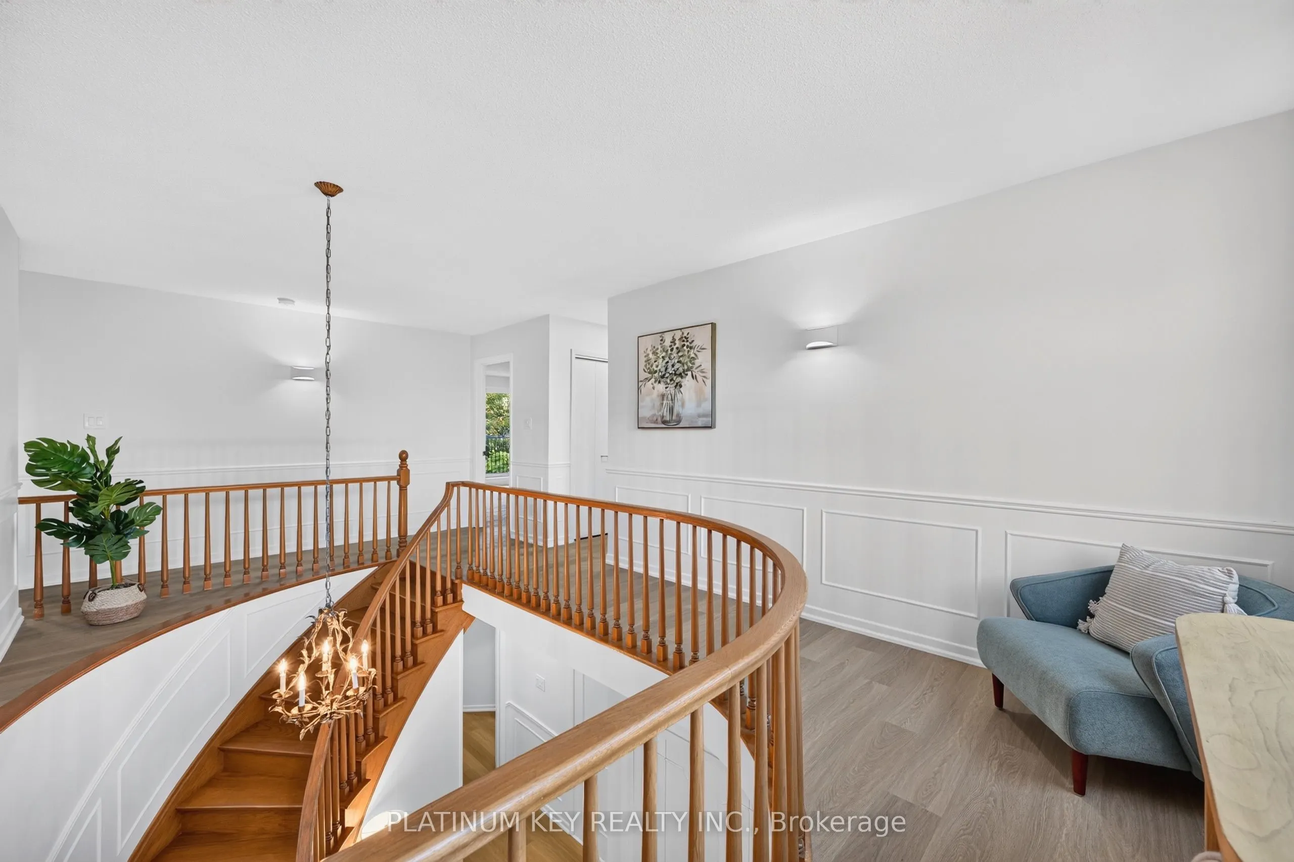 723 Cranbrook Road