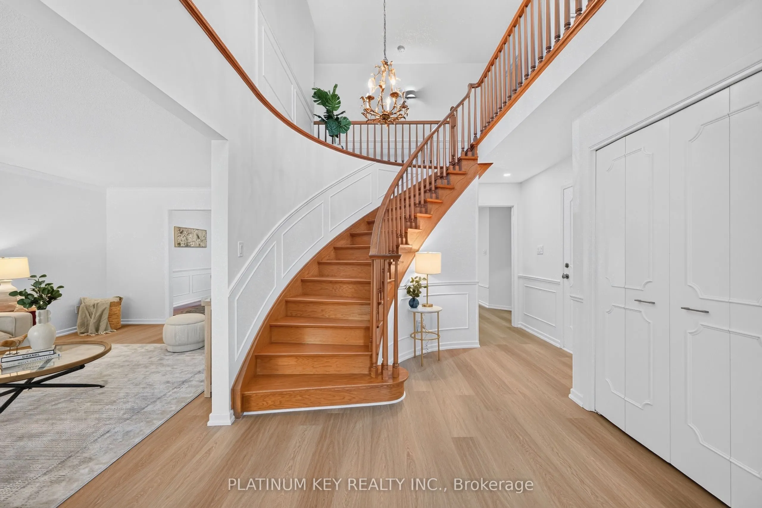 723 Cranbrook Road