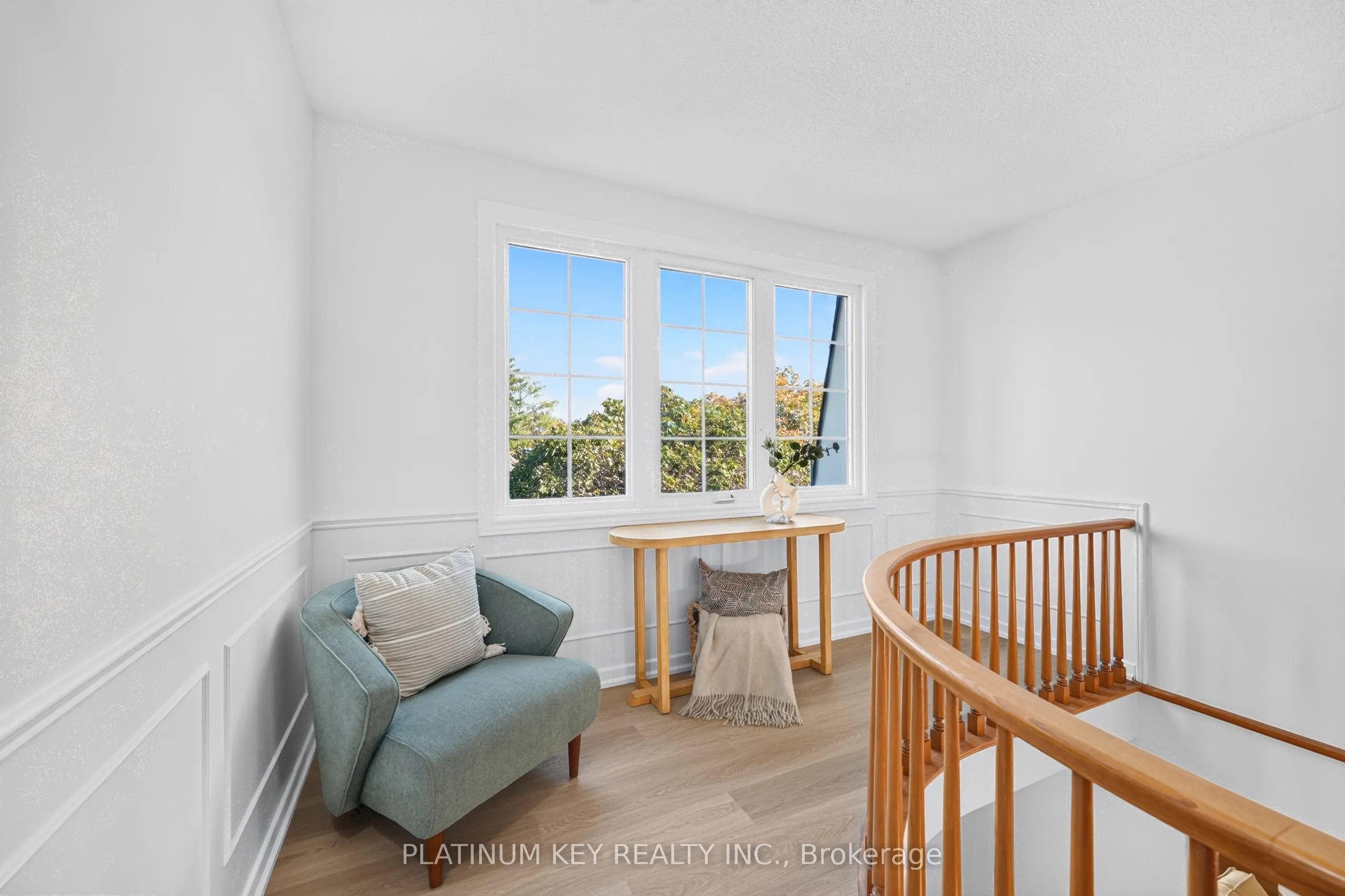723 Cranbrook Road