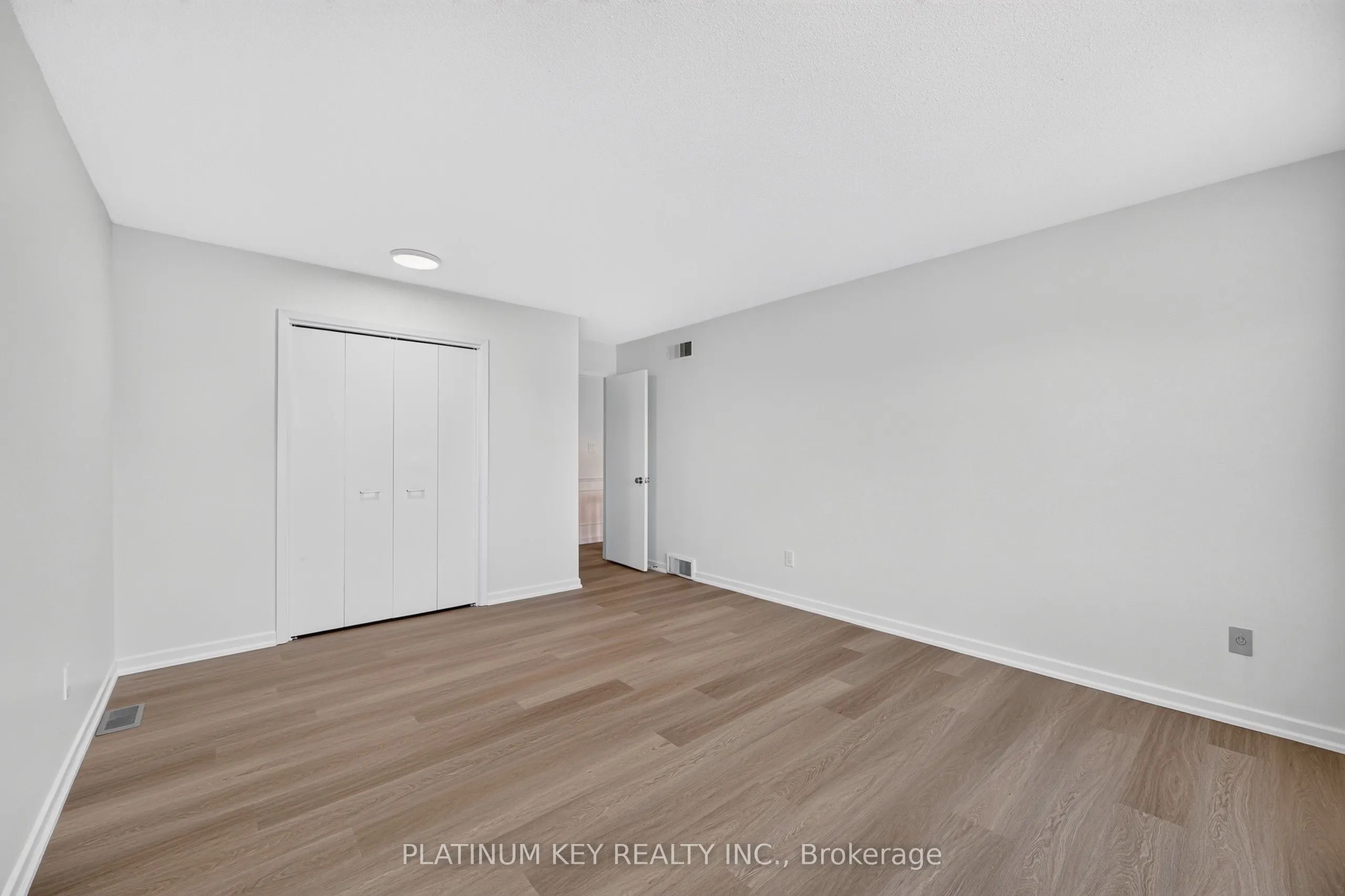723 Cranbrook Road