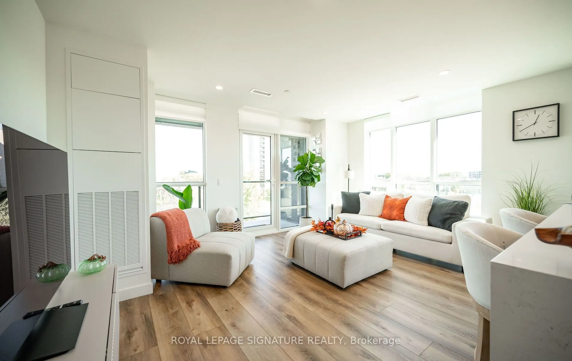 461 Green Road #412