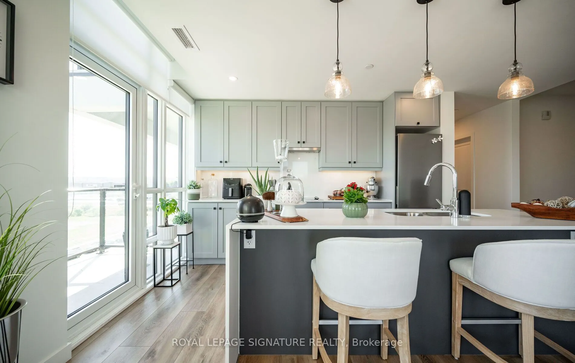 461 Green Road #412