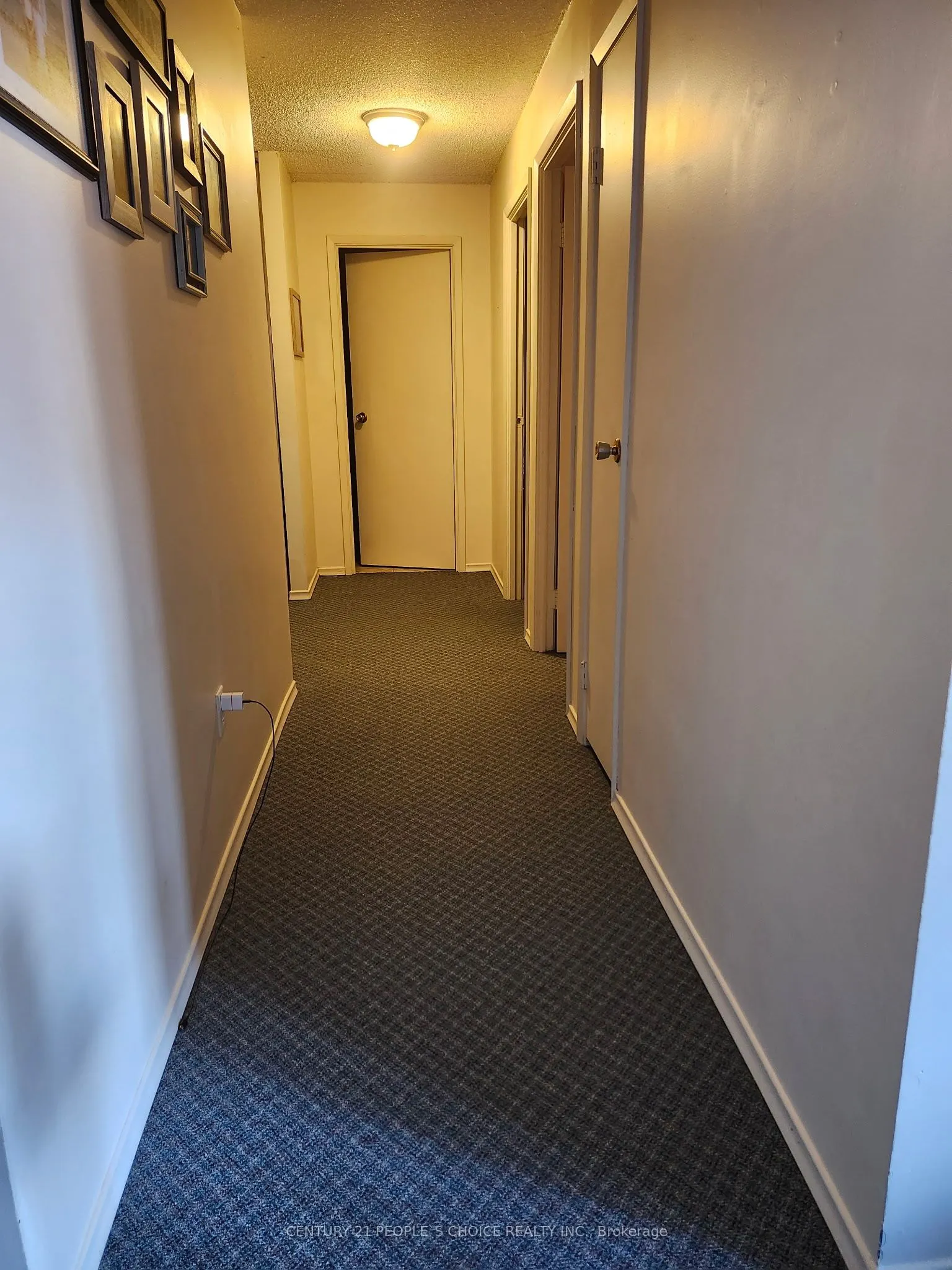 72 Main Street E #213
