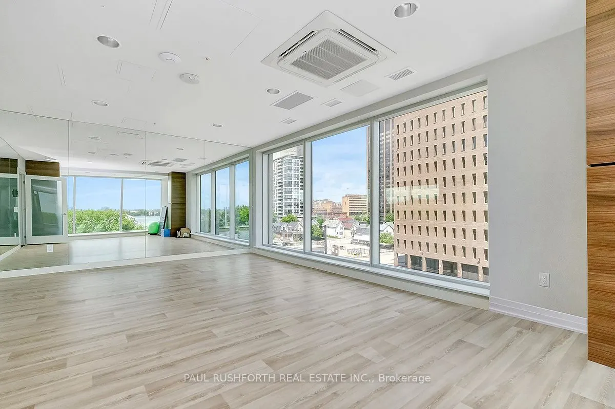 805 Carling Avenue #1401