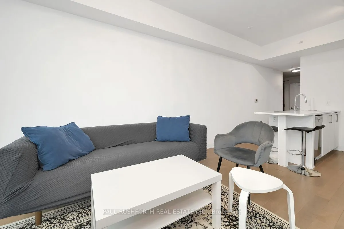 805 Carling Avenue #1401