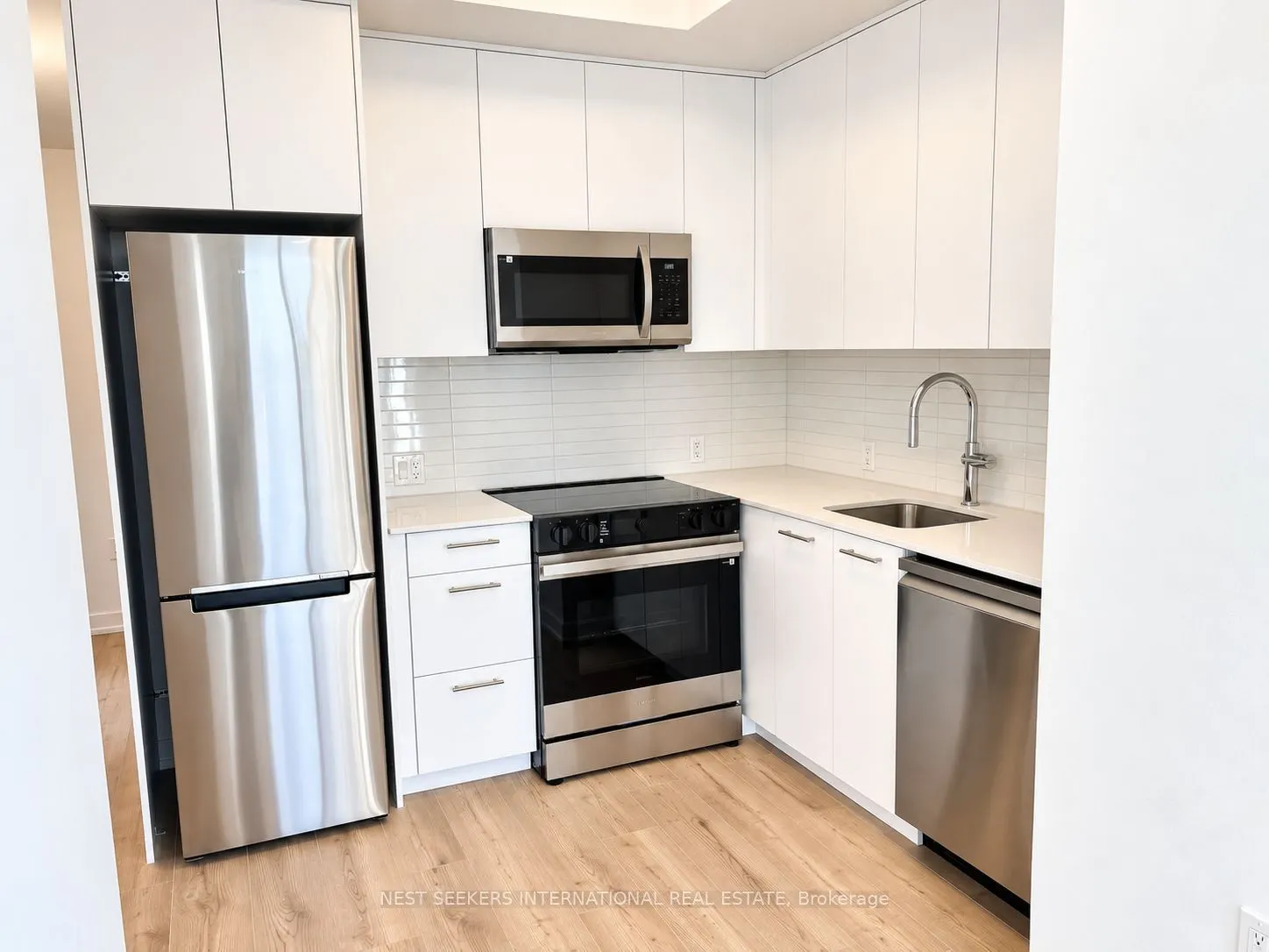 30 Francis Street #1108