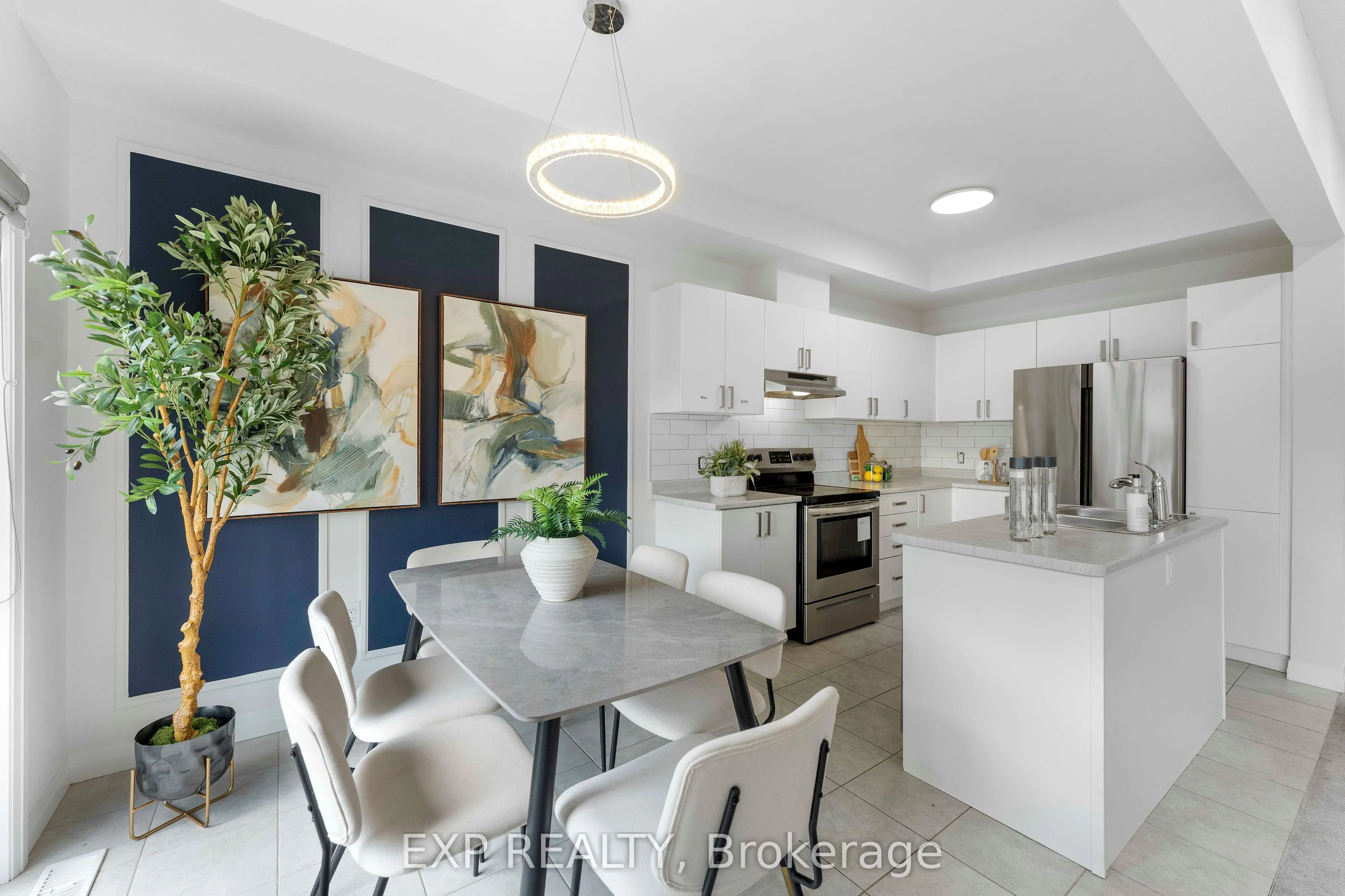 520 Grey Street #20