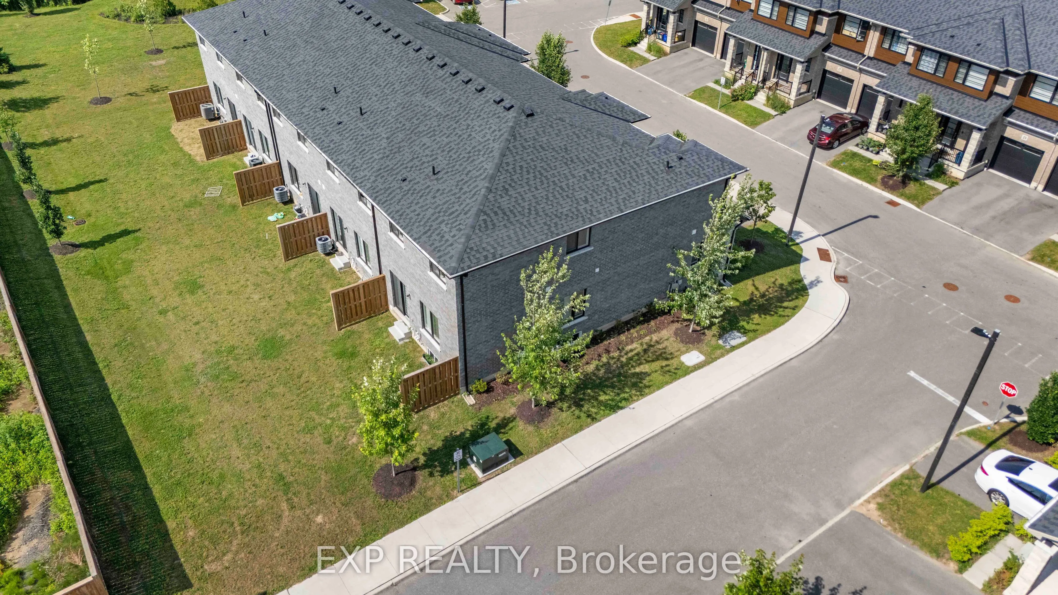 520 Grey Street #20