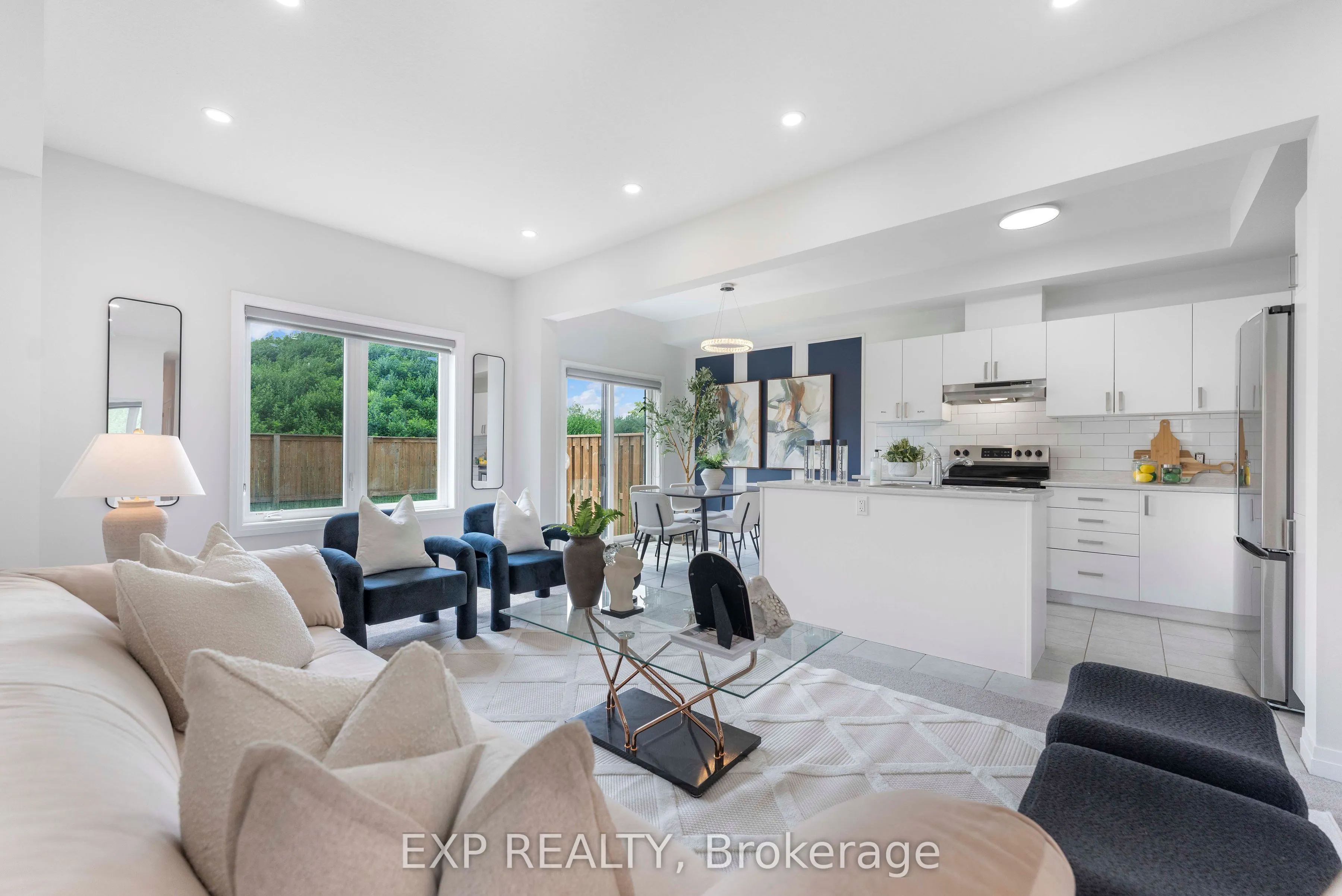 520 Grey Street #20