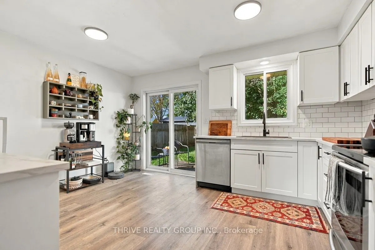 3 Parcreek Place