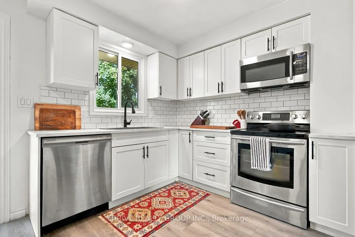 3 Parcreek Place